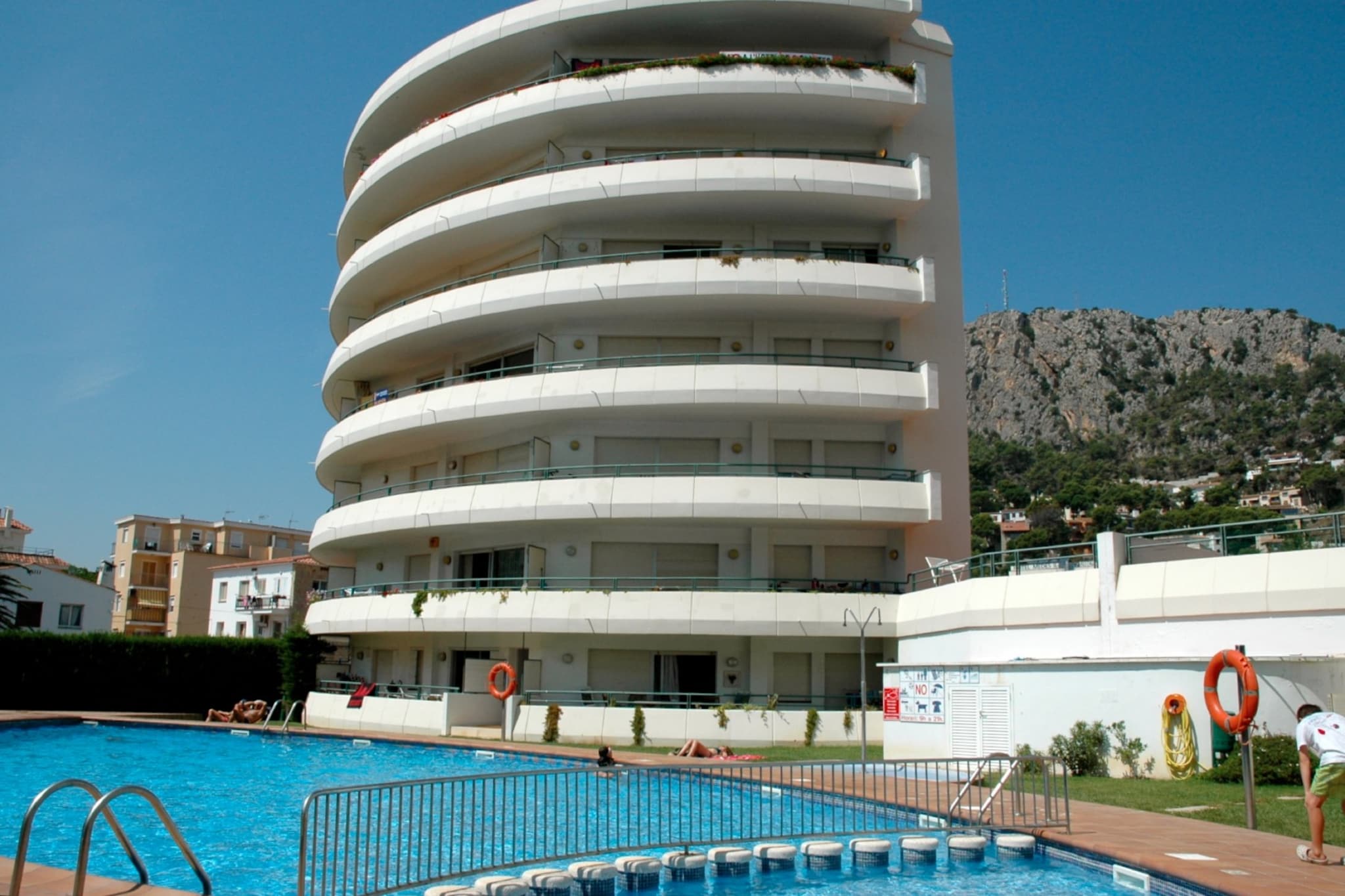 MEDES PARK II 4-3