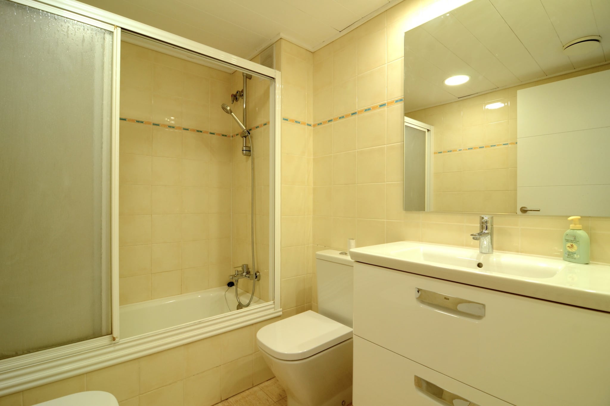 BALCO DEL PORT  I A 1-3-Bathroom