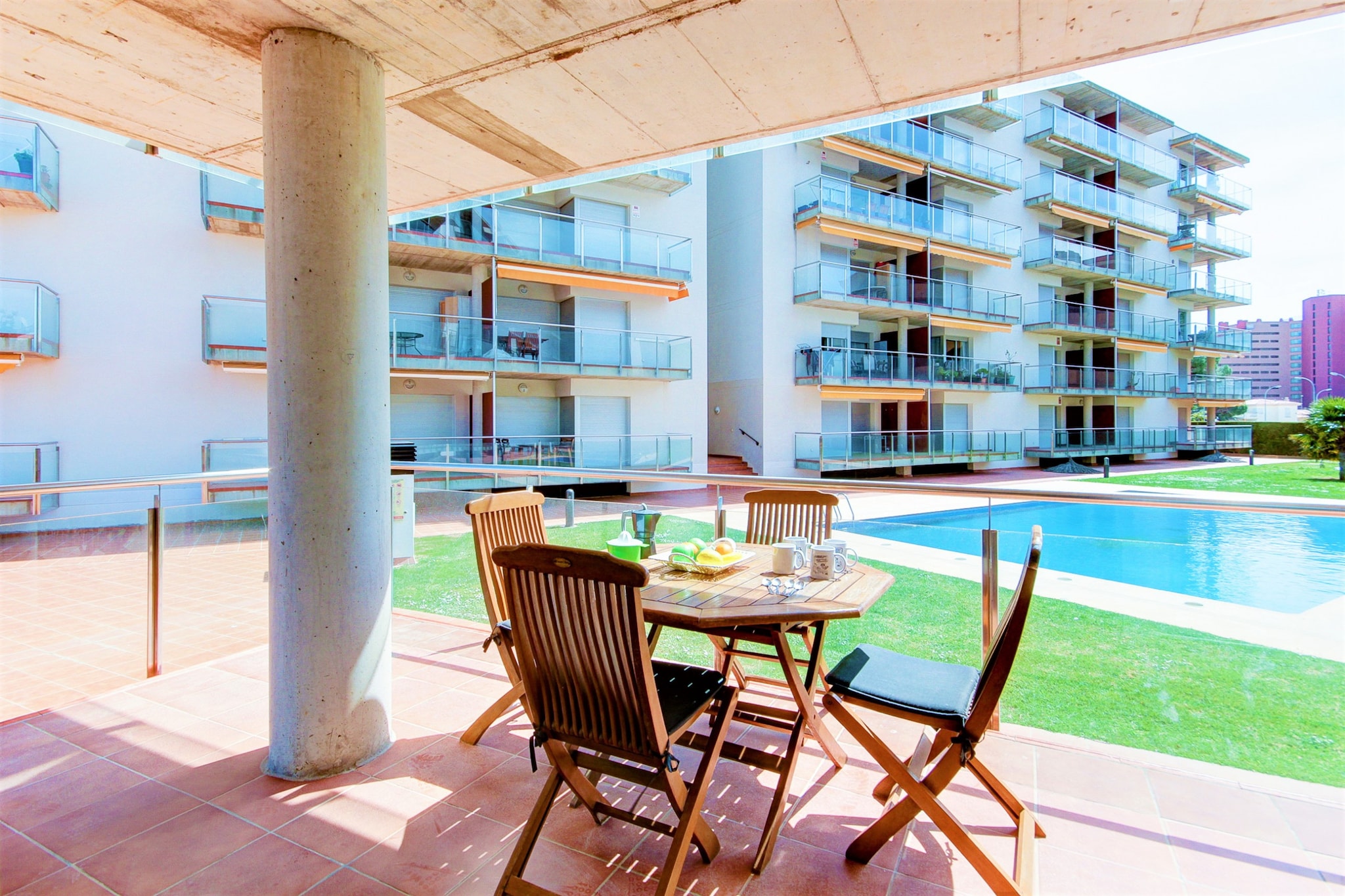 MARINES MESTRAL Bjs 8 Roses-Terrace balcony
