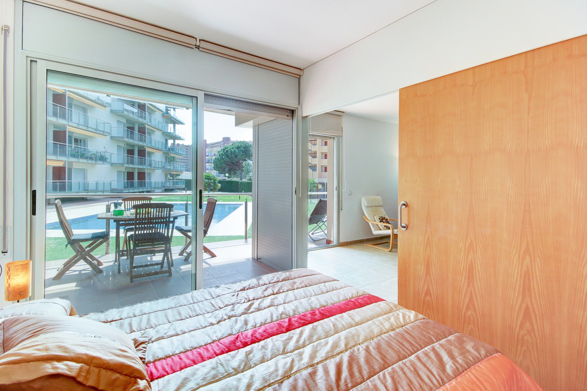 MARINES MESTRAL Bjs 8 Roses-Bedroom