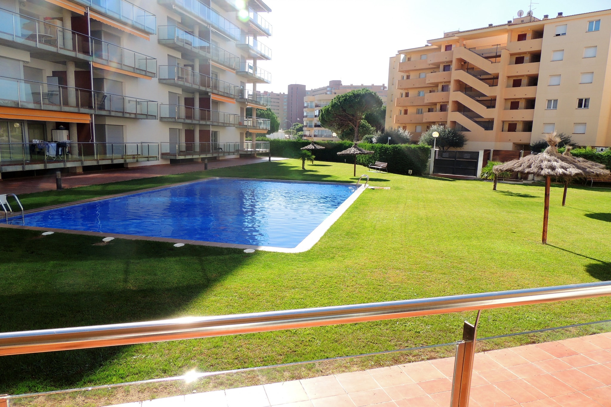 MARINES MESTRAL Bjs 8 Roses-Pool