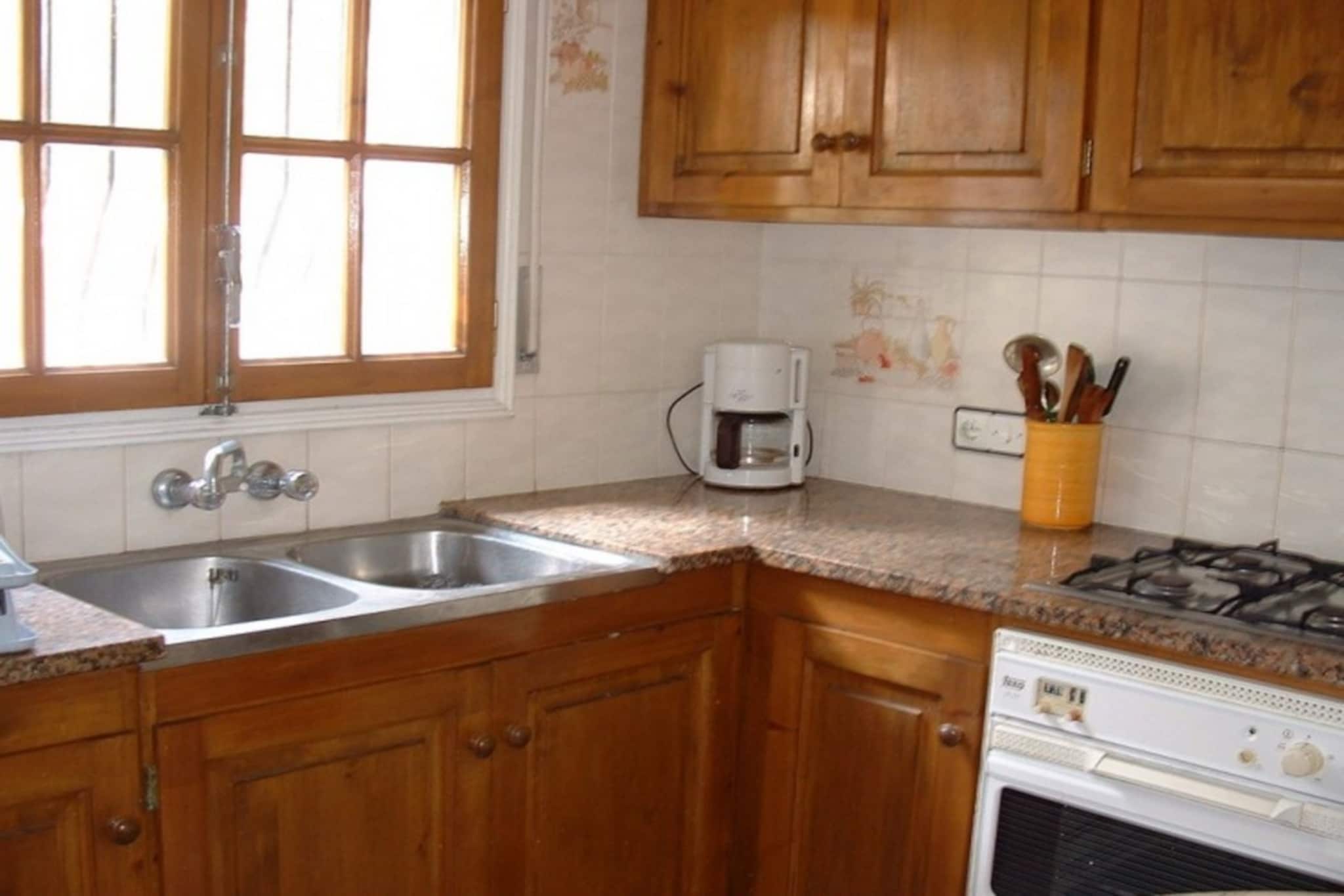 MONTGO PARK 06-Kitchen