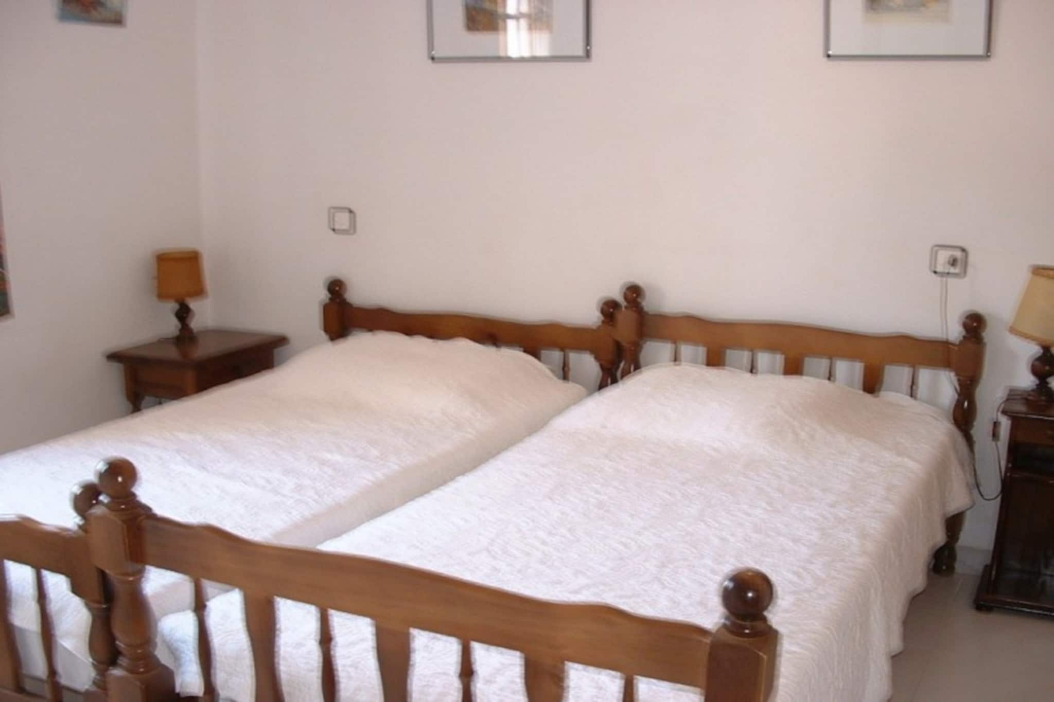 MONTGO PARK 06-Bedroom