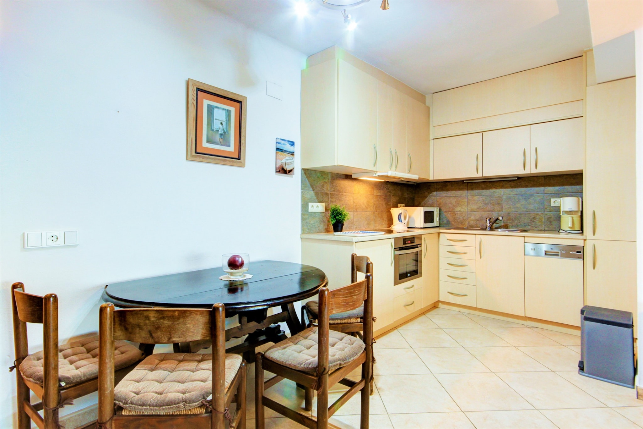 GRAN RESERVA PLAYA 9 25 Empuriabrava-Kitchen