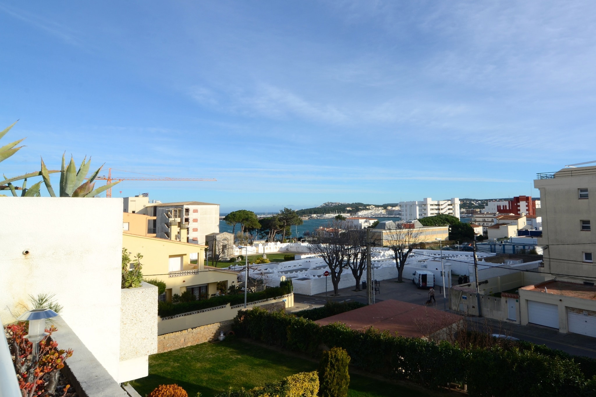 CARAVEL·LES-Outdoor