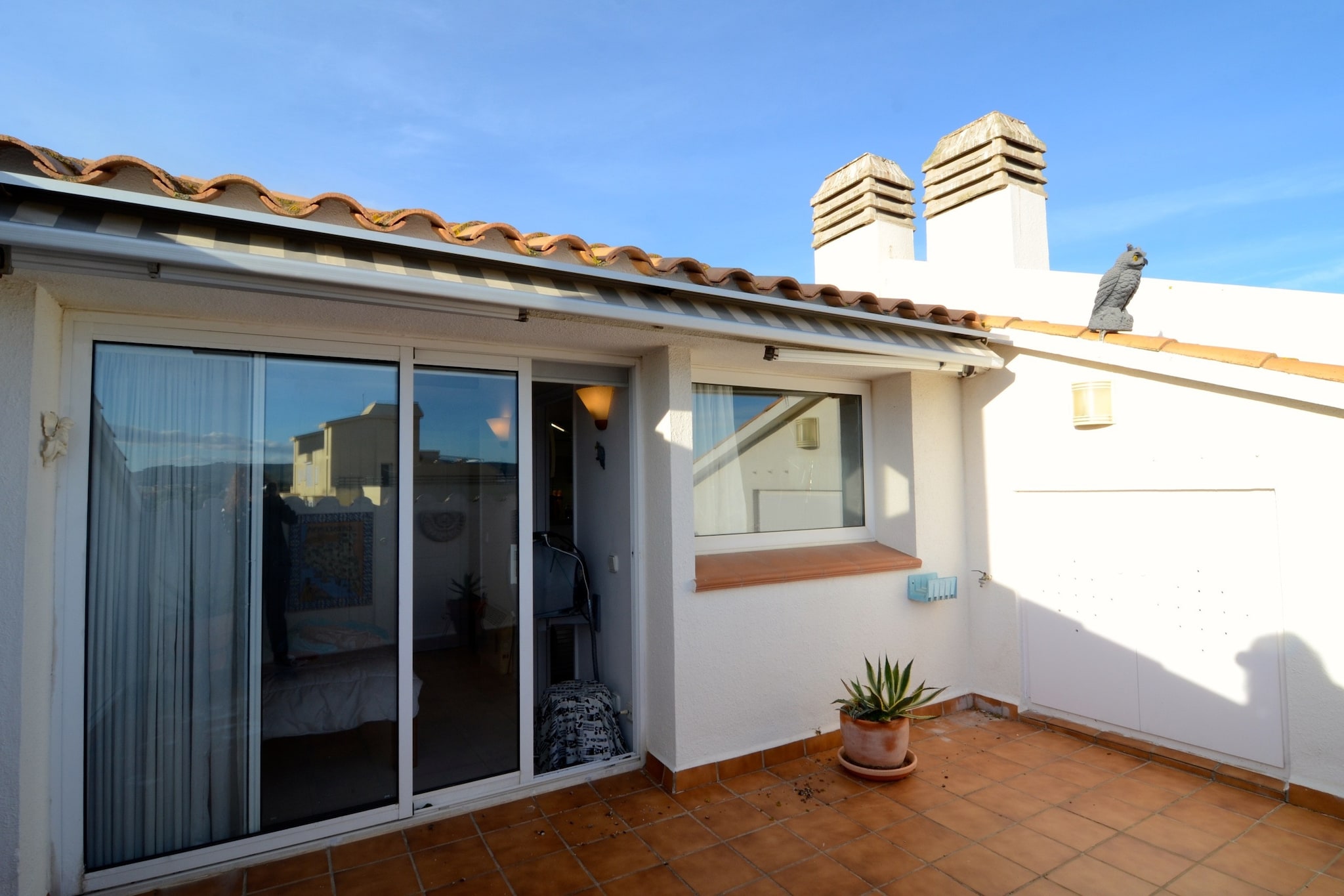 CARAVEL·LES-Terrace