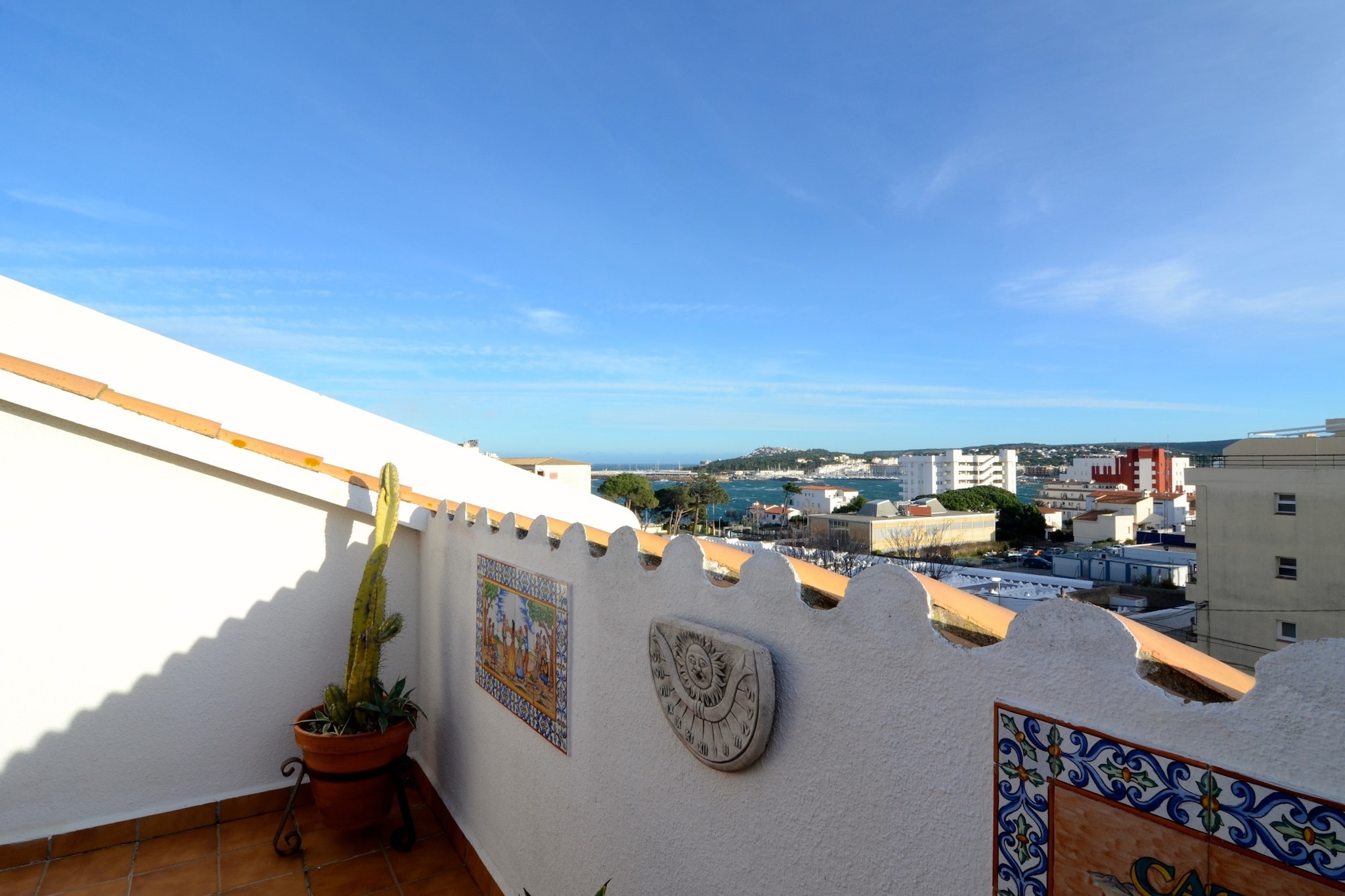 CARAVEL·LES-Terrace