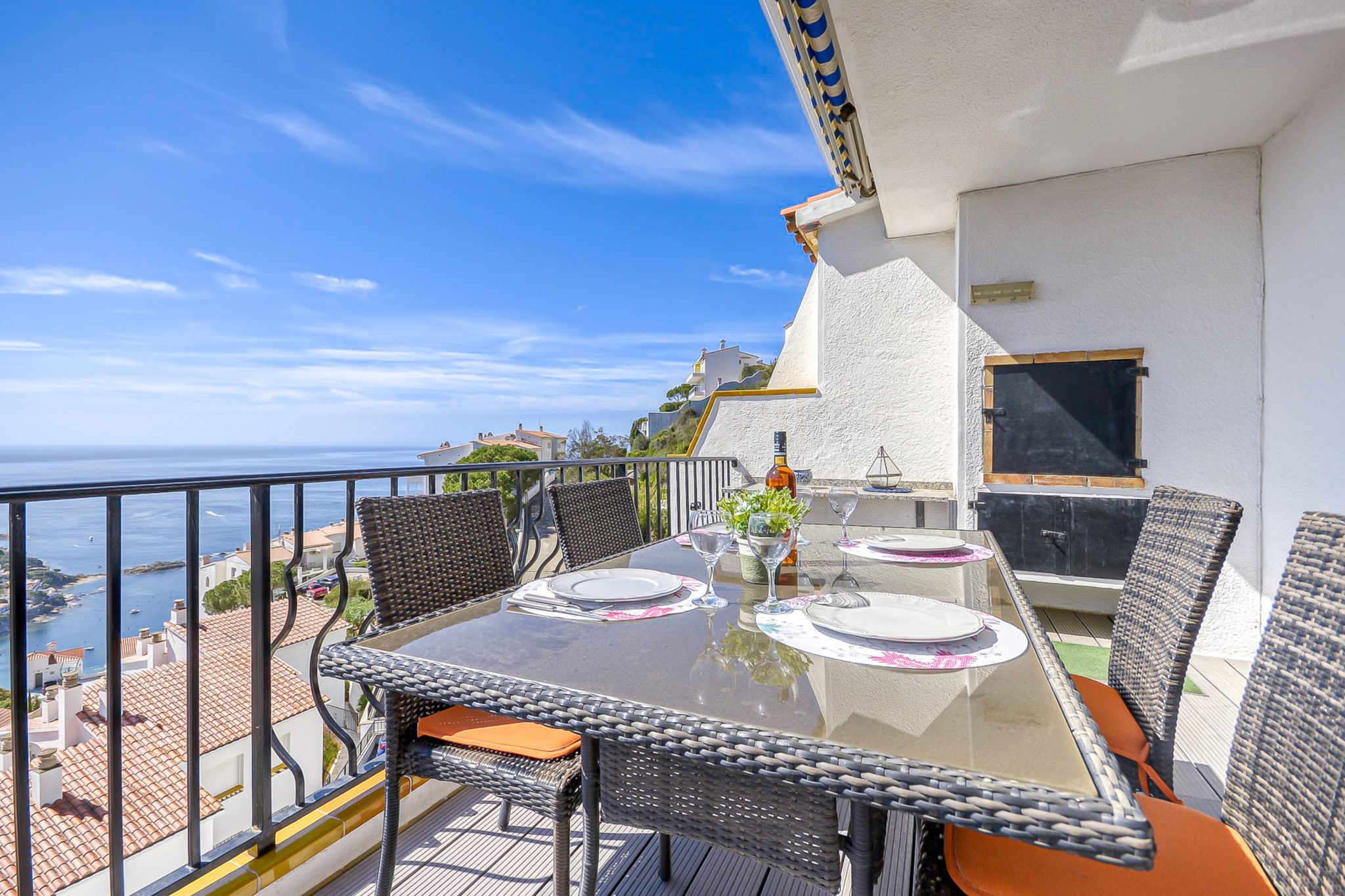 GARBINELL A 3 Canyelles Roses-Terrasbalkon