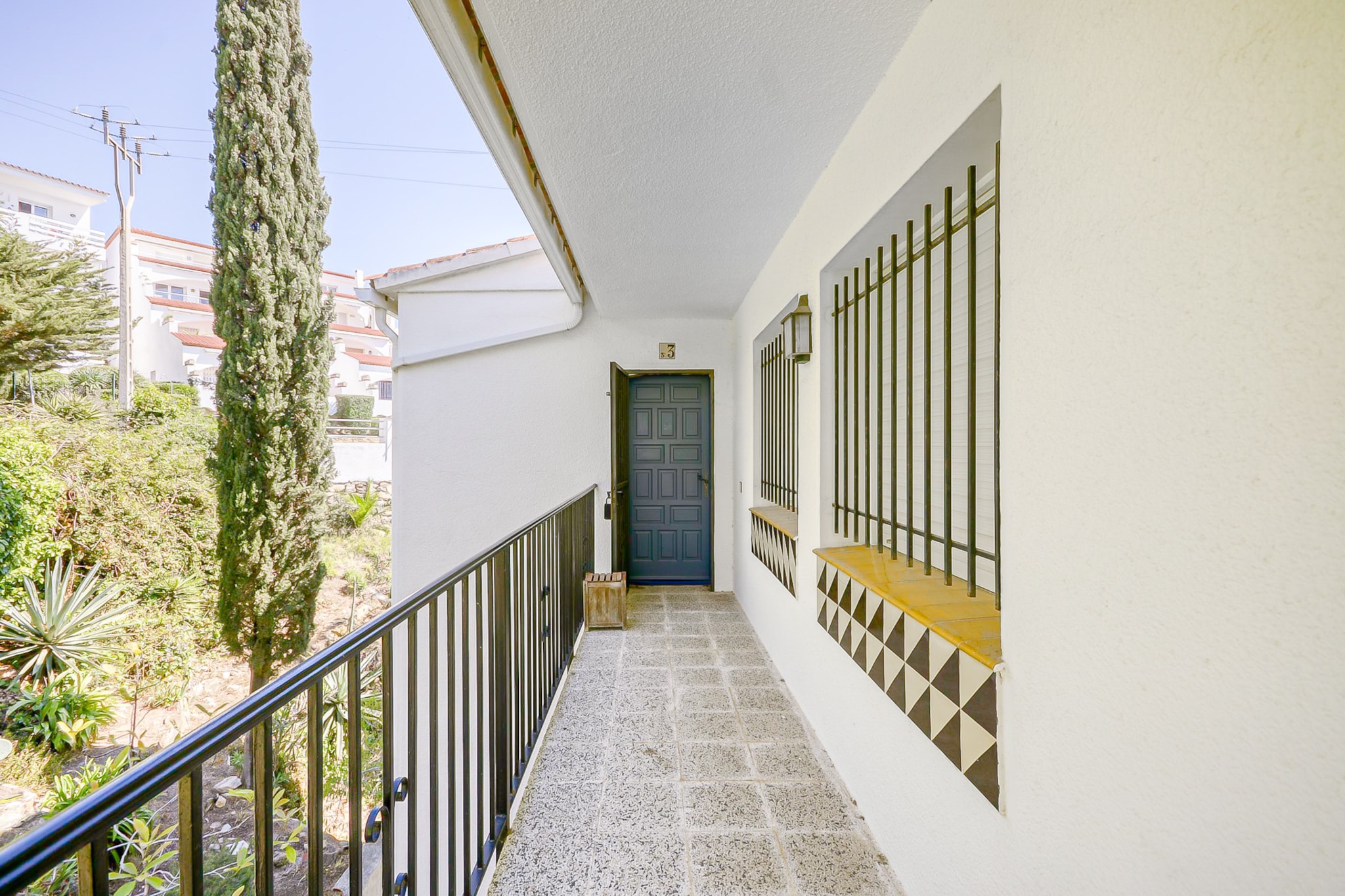 GARBINELL A 3 Canyelles Roses-Terrasbalkon
