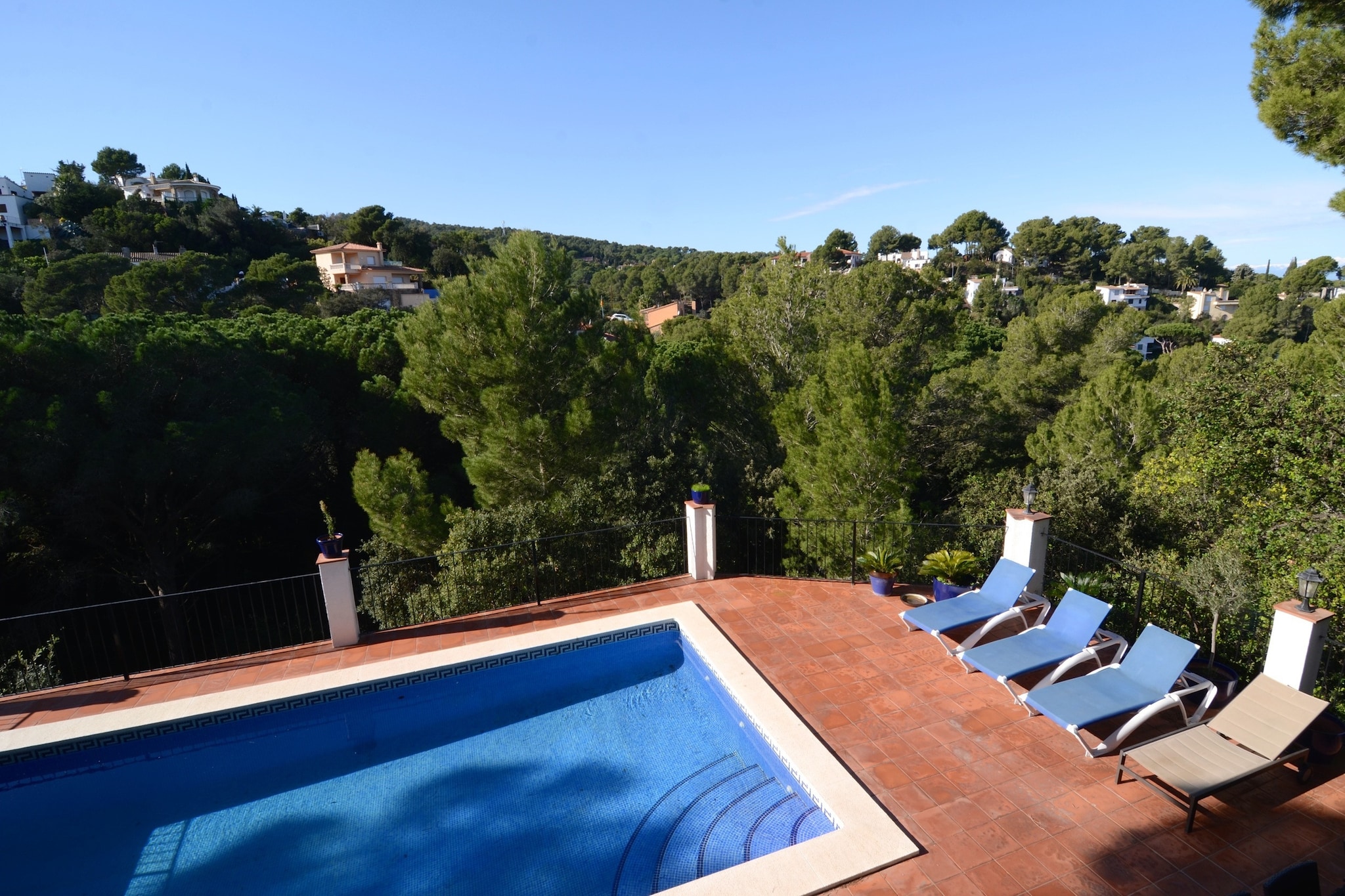 VILLA SA PUNTA 46-BEGUR-Tuinen zomer