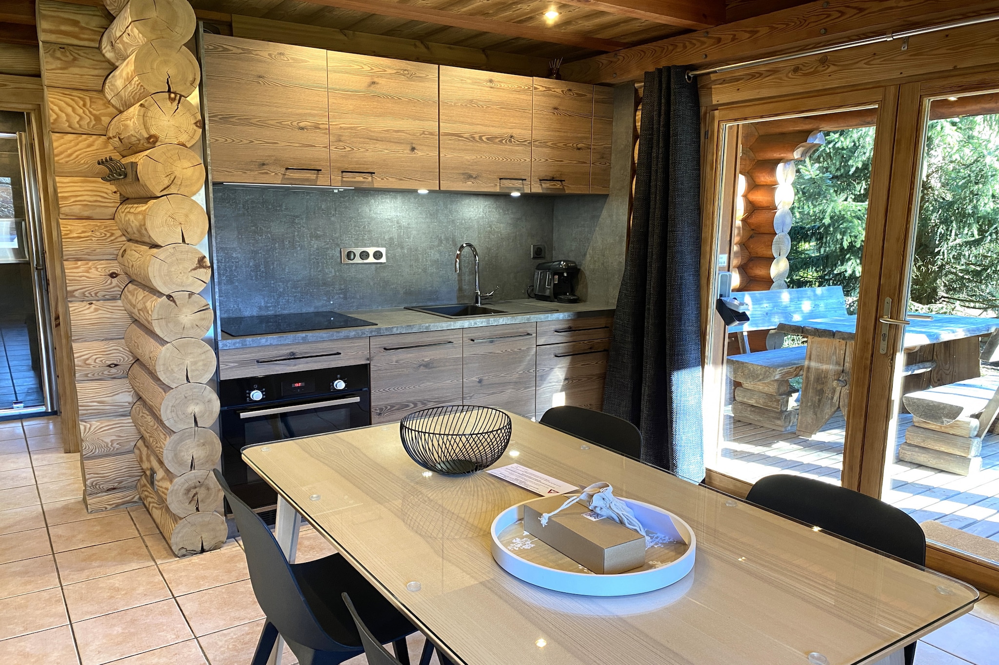 L'OURS BLANC Chalet en rondins-Keuken