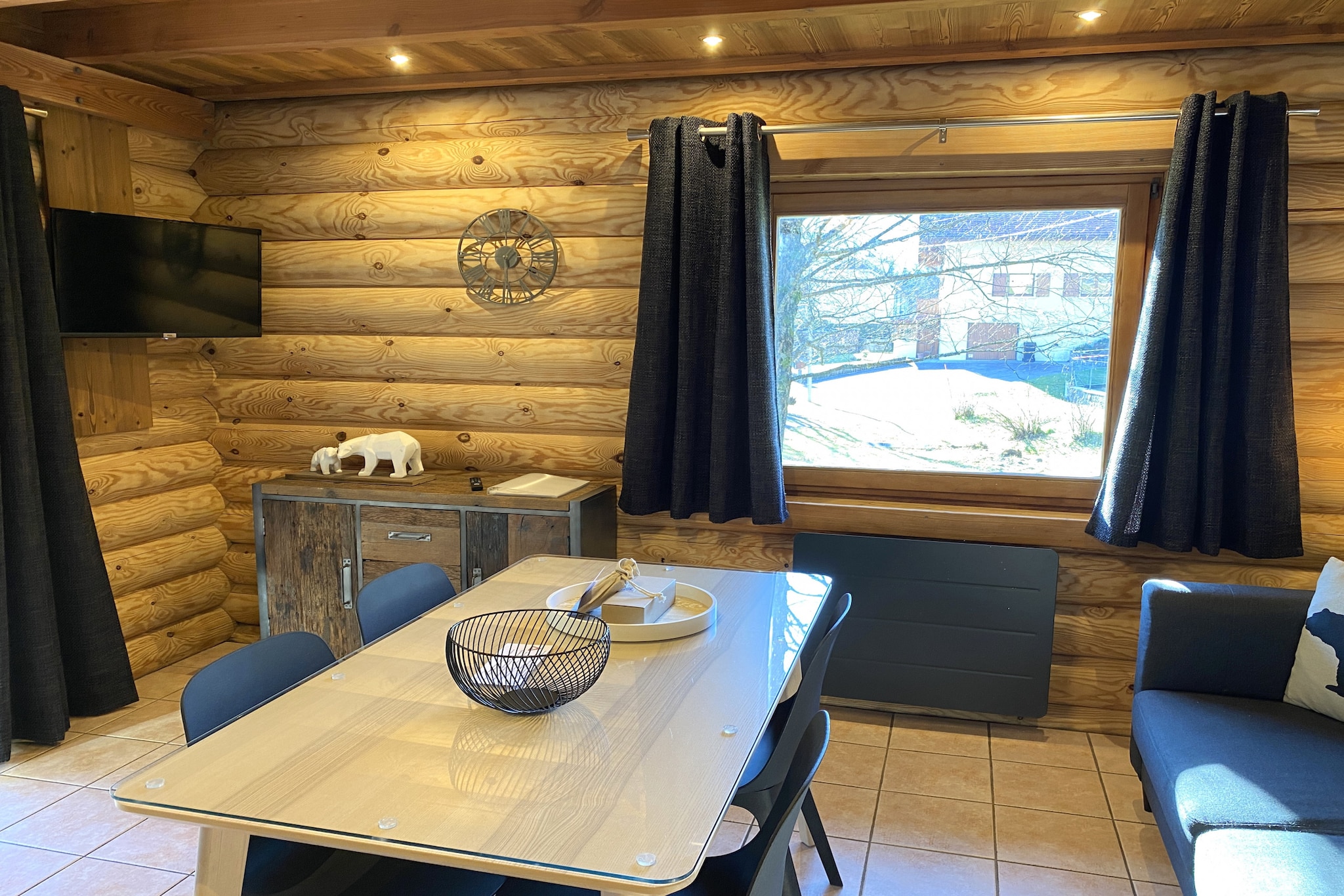 L'OURS BLANC Chalet en rondins-Woonkamer