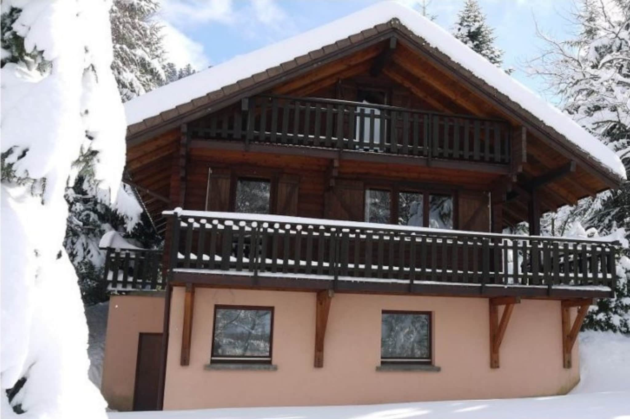 LE RENNE  Chalet en bois au calme avec SPA Jacuzzi-Buitenlucht