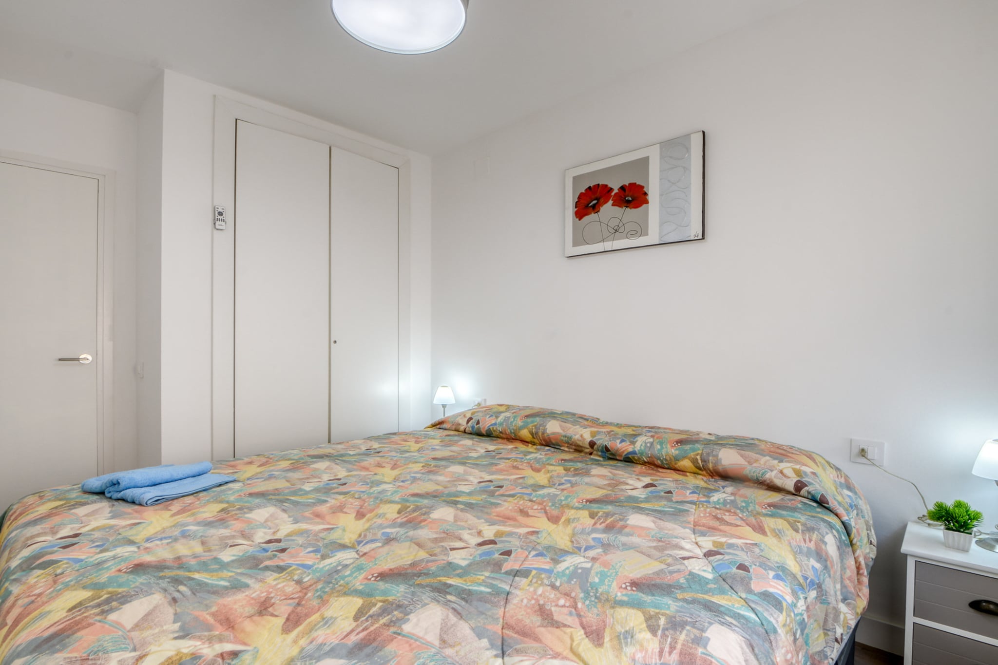 GRAN RESERVA FLORES 4 1 66 Empuriabrava- Barneda-Schlafzimmer