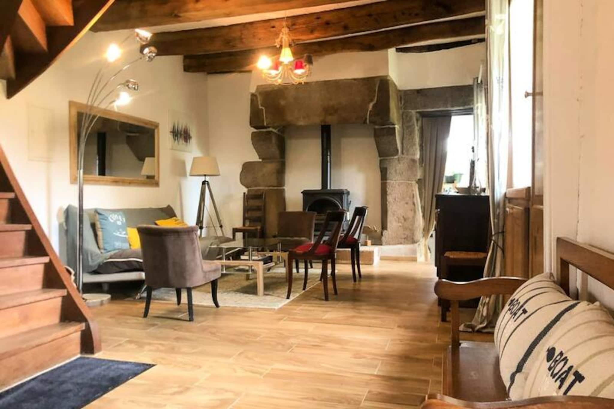 This Breton house to rent for holidays in Brittany has a unique charm on the pink granite coast. 

All while enjoying proximity to Pors Mabo beach (400 m), Bihit Point, the town center of Trebeurden, hiking trails, the marina and the sailing school. 

With its 3 bedrooms, it welcomes you for a simple family vacation in Northern Brittany. This family home has a spacious living room overlooking the garden with a fitted and well-equipped kitchen. Relax out of sight in its pleasant garden facing the sea.

THIS PROPERTY OFFERS:

DETAILS OF ROOMS, BEDS and BATHROOMS: 
- for 6 people
- bedroom 1: 1 140 cm bed (left wing floor)
- bedroom 2: 2 90 cm beds (left wing floor)
- bedroom 3: 1 140 cm bed (right wing floor)
- 1 bathroom on the ground floor
- 2 bathrooms upstairs (including 1 with a toilet)
- 1 independent toilet on the ground floor
- 1 independent toilet upstairs

EXTERIORS / LEISURE EQUIPMENT: 
- barbecue, garden furniture and deckchairs.
- Garden not overlooked.
-The port and sailing school 5 minutes by car
- Pors Mabo beach and Bihit point 7 minutes away on foot. 
- Bakery, shops and market 5 minutes by car
- sea view and quiet location
- Parking on the property

NOTE: 
- A deposit of €1,500 will be required upon entry to the premises.
- internet connection
- Possibility of renting bicycles.
- Possibility of ordering a shopping list for your arrival.
- pets accepted after validated request.
- So that you can enjoy our beautiful region, the cleaning fee of €140 will be expected.
- Linen and towels option €10/person or €15/person beds made


A private concierge service is also at your disposal during your stay. Delivery of meals, bicycles and shopping before your arrival possible upon reservation. Massages, theme evenings (eg pancake evening or birthday evening), suggestion and reservation of activities are also possible.
