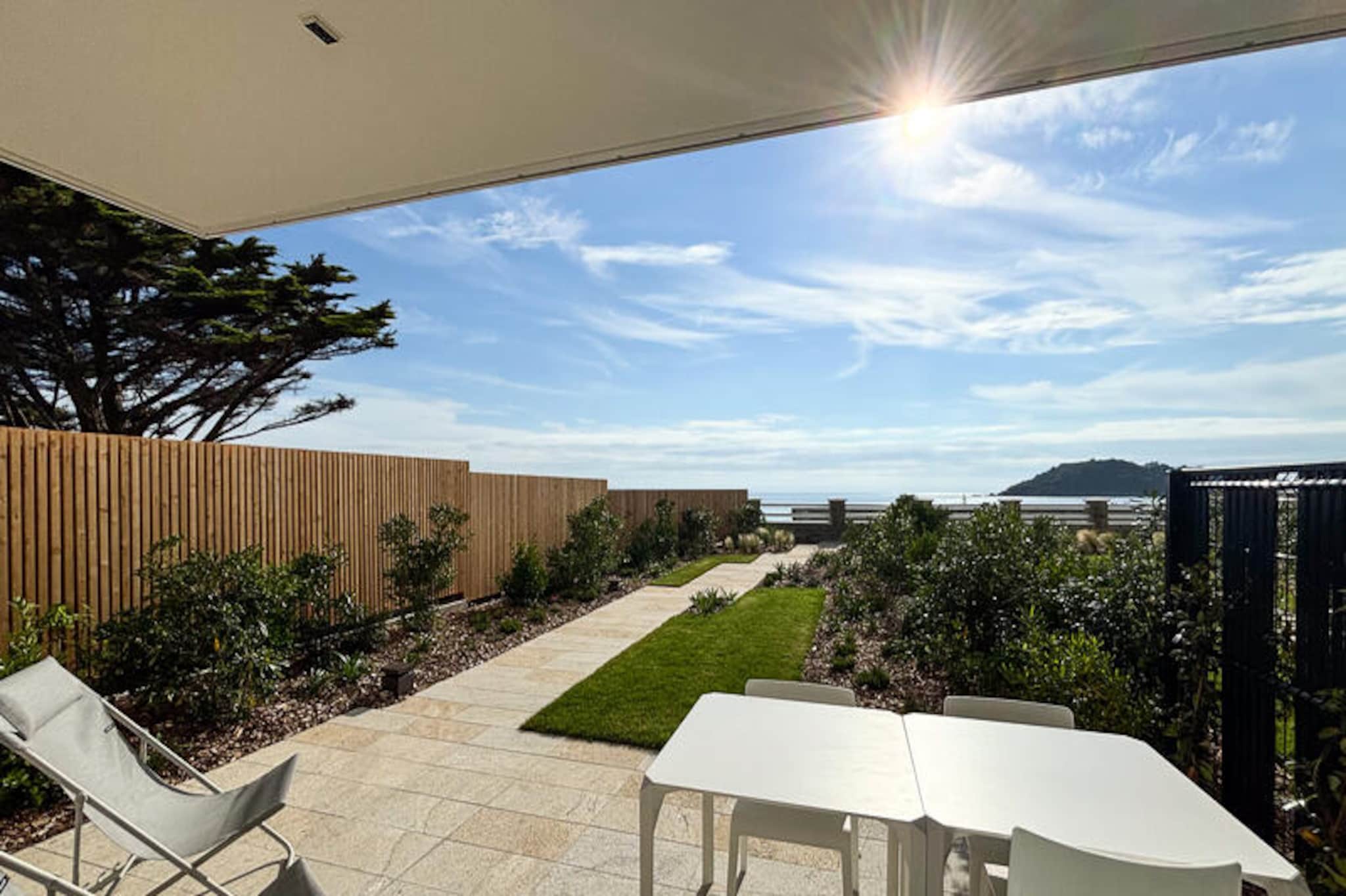 Welcome to “La Roche Mignonne”, our magnificent 3-room apartment located on the ground floor of the Center Philippe-Joppé, designed by the famous architectural firm Wilmotte & Associés. With direct access to Tresmeur beach and breathtaking sea views, our accommodation is the ideal place for an unforgettable seaside holiday.


Discover an exceptional haven of peace where sumptuous outdoor spaces blend harmoniously with a welcoming interior. Benefiting from independent access, the living space opens onto a 50 m2 living room, ideal for moments of conviviality with family or friends. Relax in front of the majesty of the sea from the terrace, or share warm moments in the private enclosed garden. The 2 bedrooms benefit from high quality bedding and promise absolute comfort. The small private garden will be very appreciated. Immerse yourself in relaxation thanks to an indoor swimming pool (15mx4m) heated all year round, allowing you to recharge your batteries whatever the climate. A parking space with terminal for electric vehicle is at your disposal. The residence, monitored by a guard, ensures your peace of mind, while an elevator makes your travel easier. Let yourself be enveloped by this unique atmosphere for memorable memories.

We look forward to welcoming you to “La Roche Mignonne” for an unforgettable holiday by the sea in Brittany. Book now to live a unique experience in our little corner of paradise
