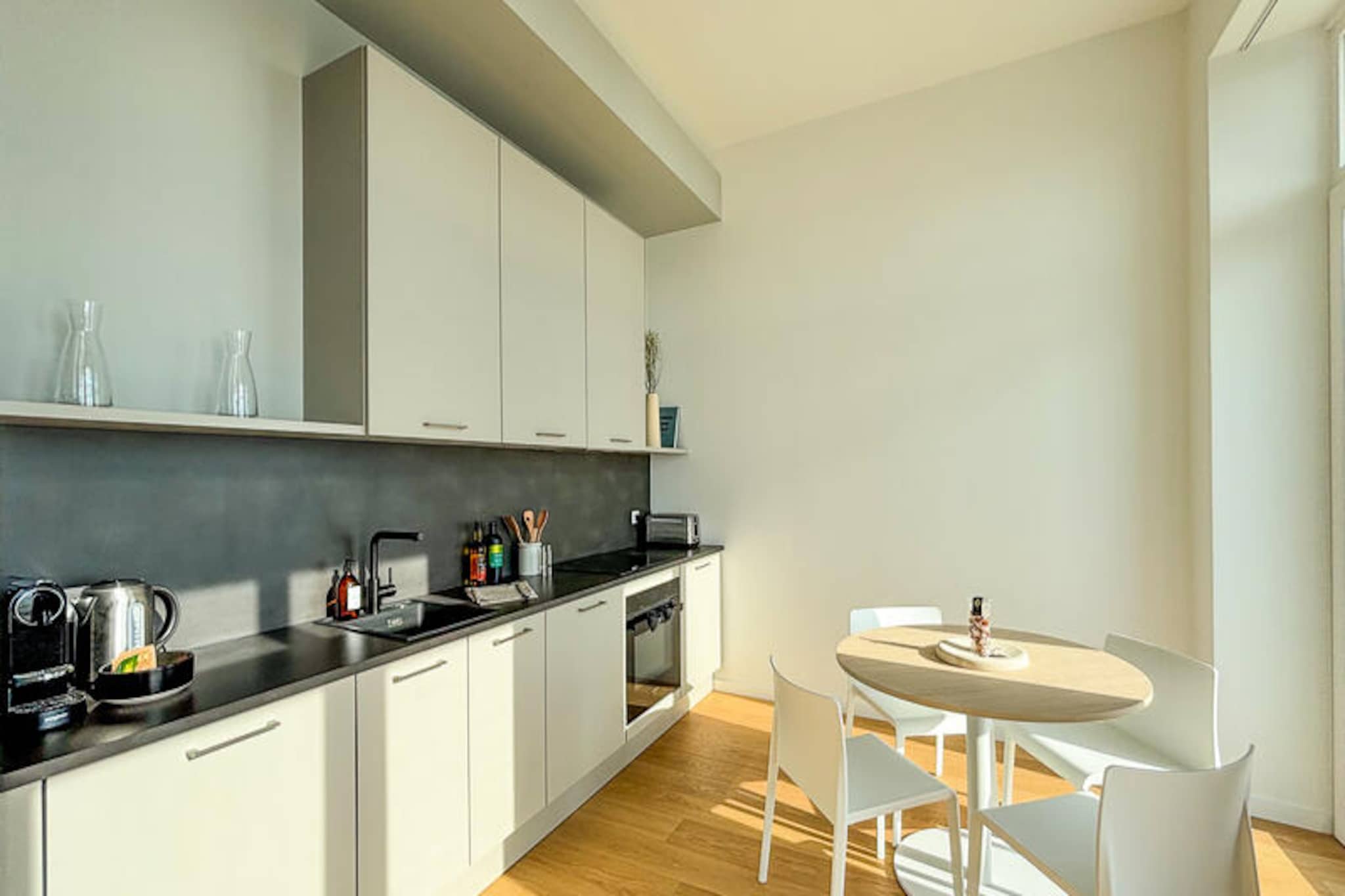 Le castel T2 Â· T2 Luxury Apartment with Sea View a