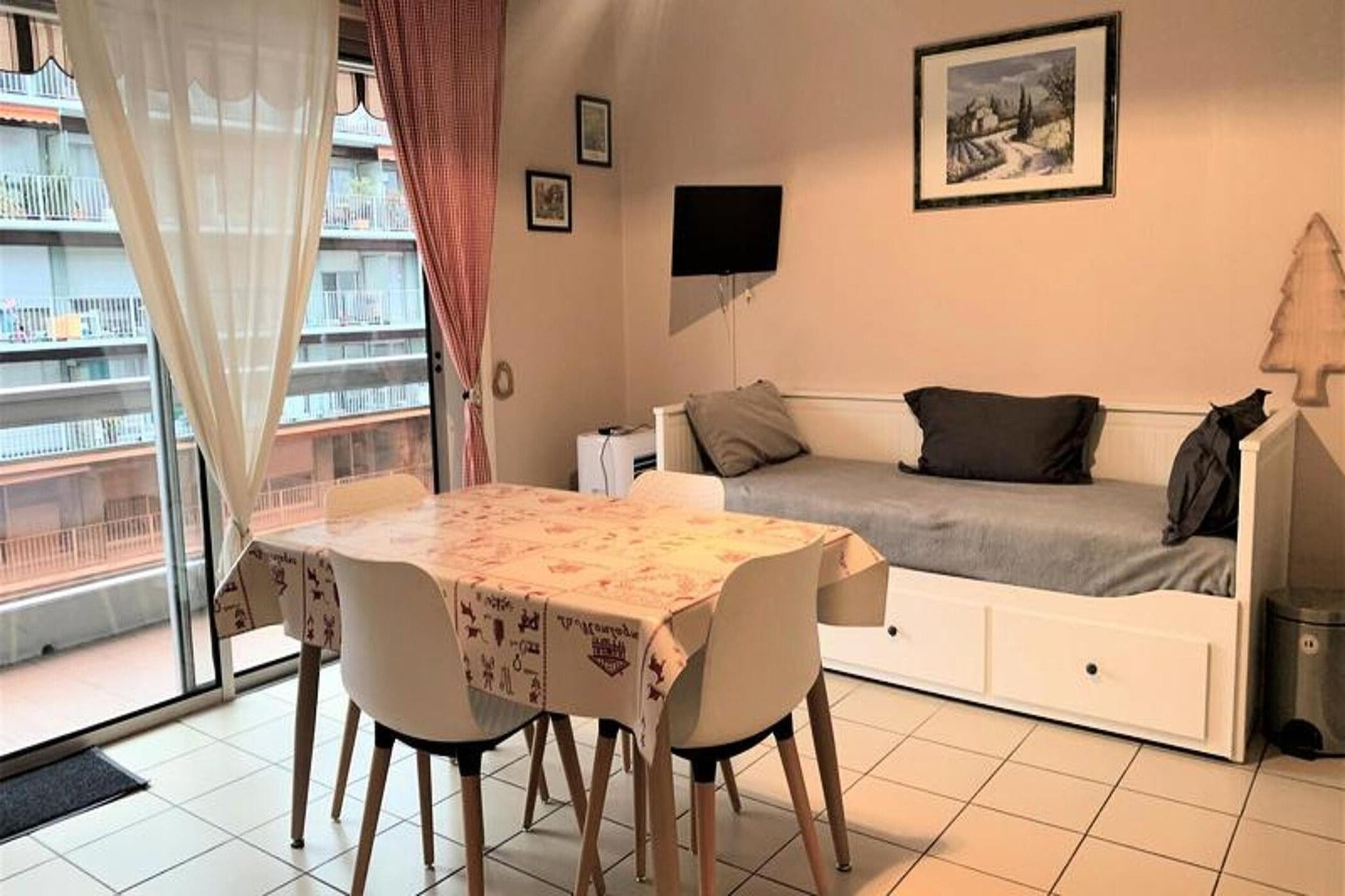 Studio for 2 People