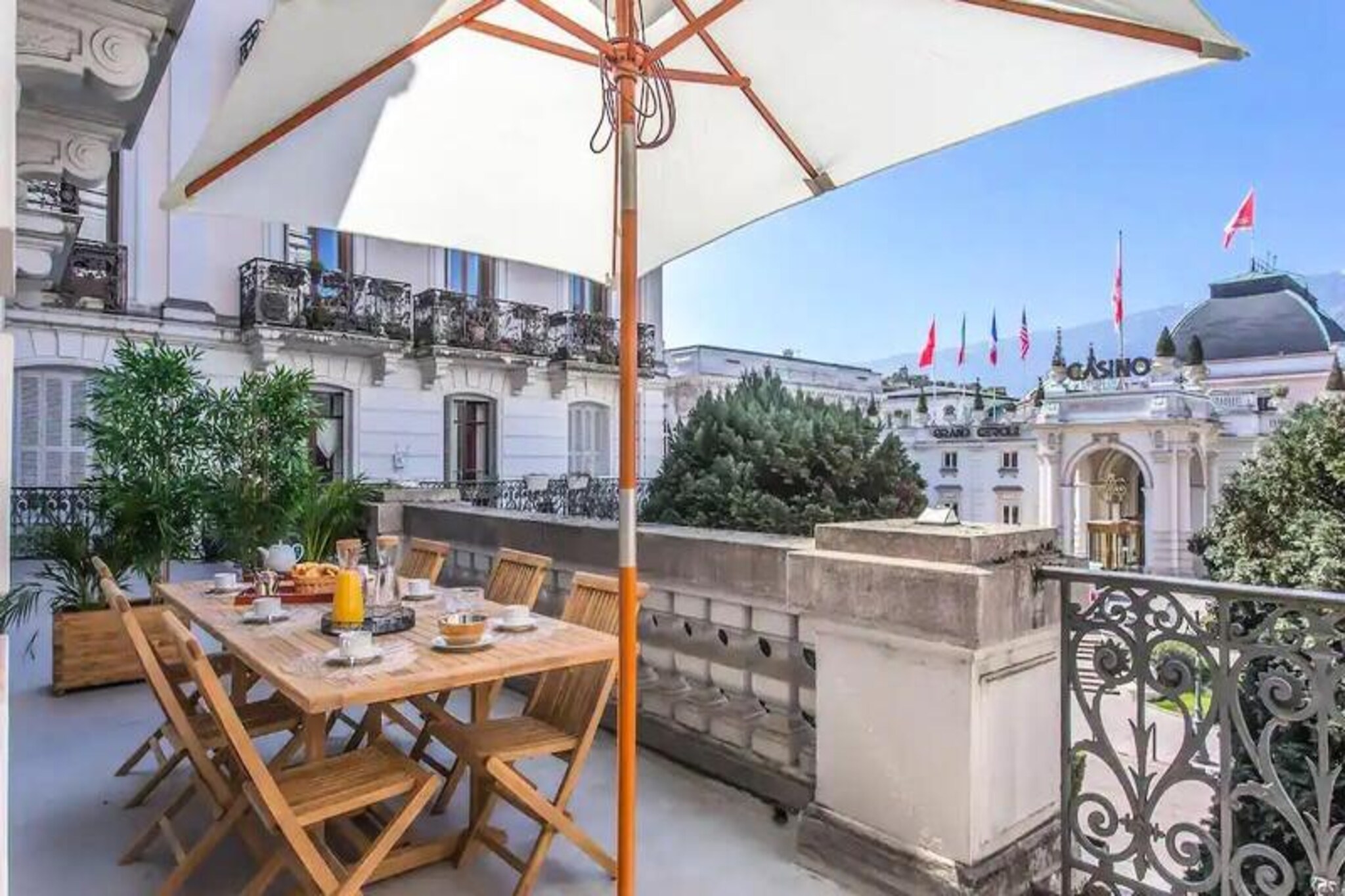 Casino Terrace Luxurious Apartment