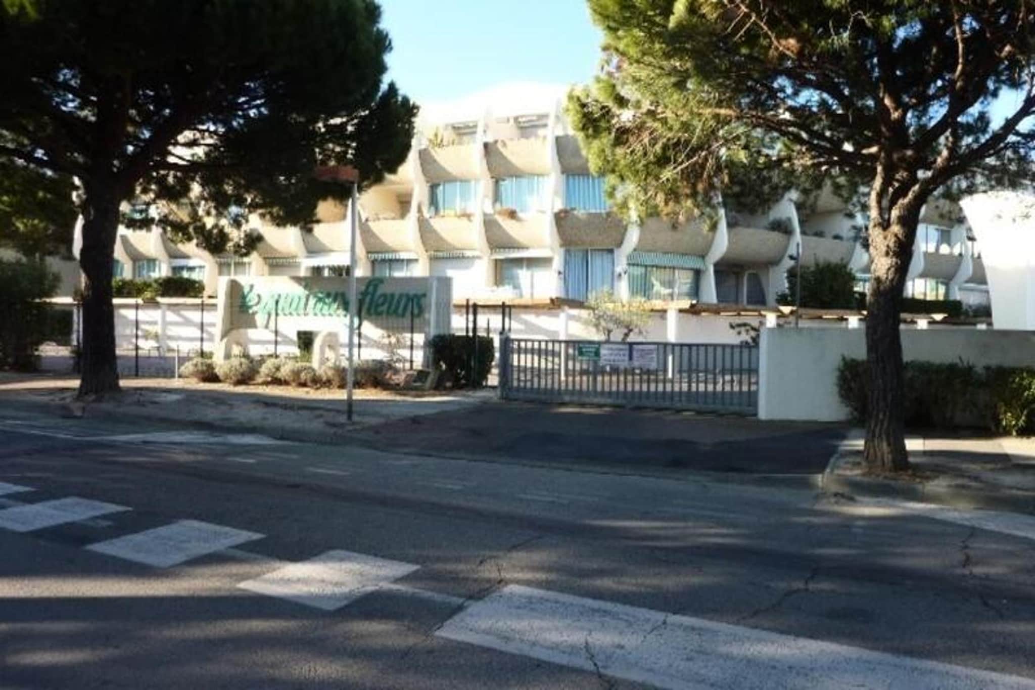 Résidence "le Quai Aux Fleurs"-Gebieden zomer 1km