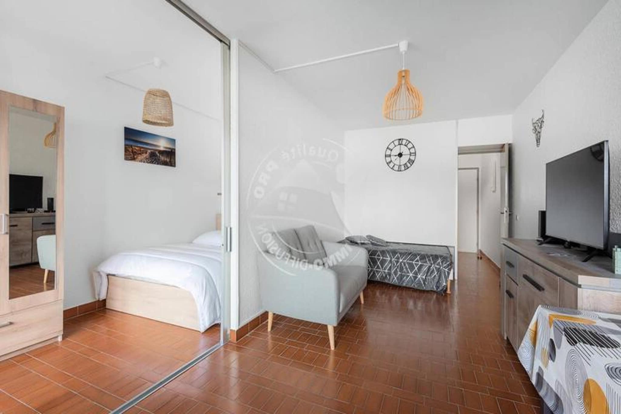 Résidence "le Quai Aux Fleurs"-Woonkamer