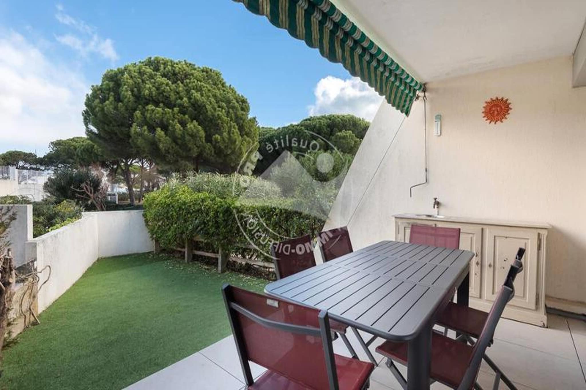 Résidence "le Quai Aux Fleurs"-Terrasbalkon