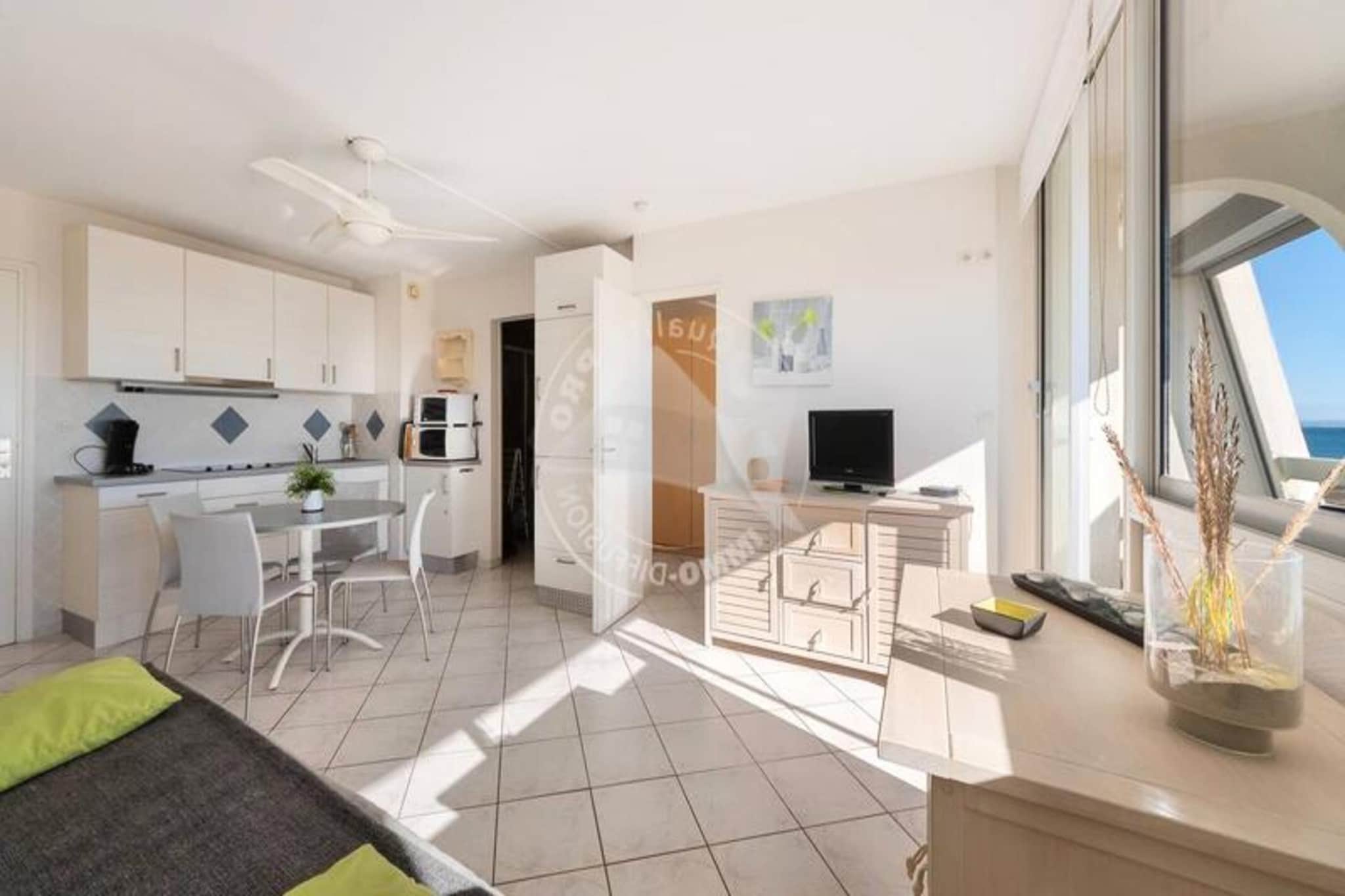 Résidence "le Chabian"-Terrace balcony