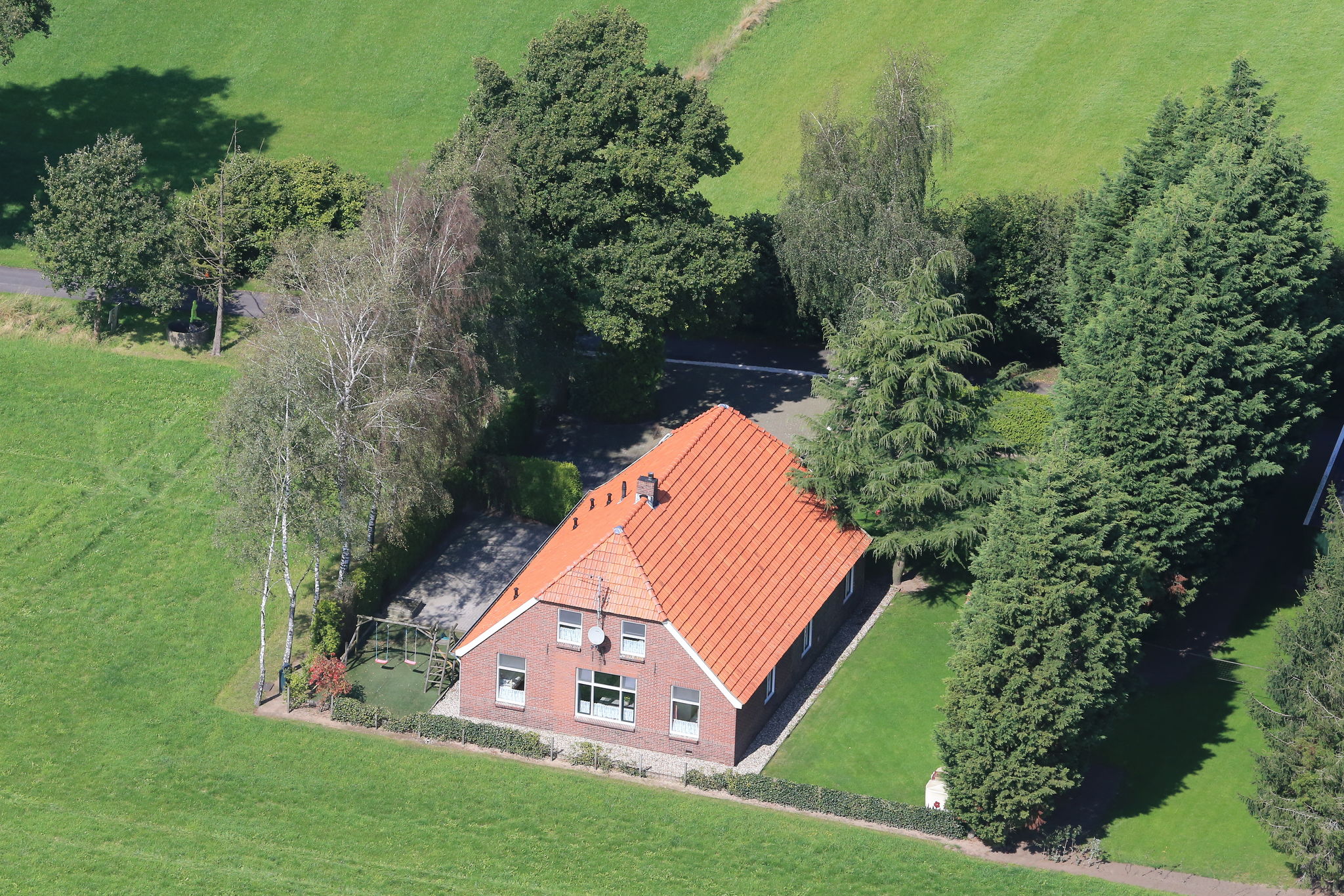 Detached farmhouse with play loft