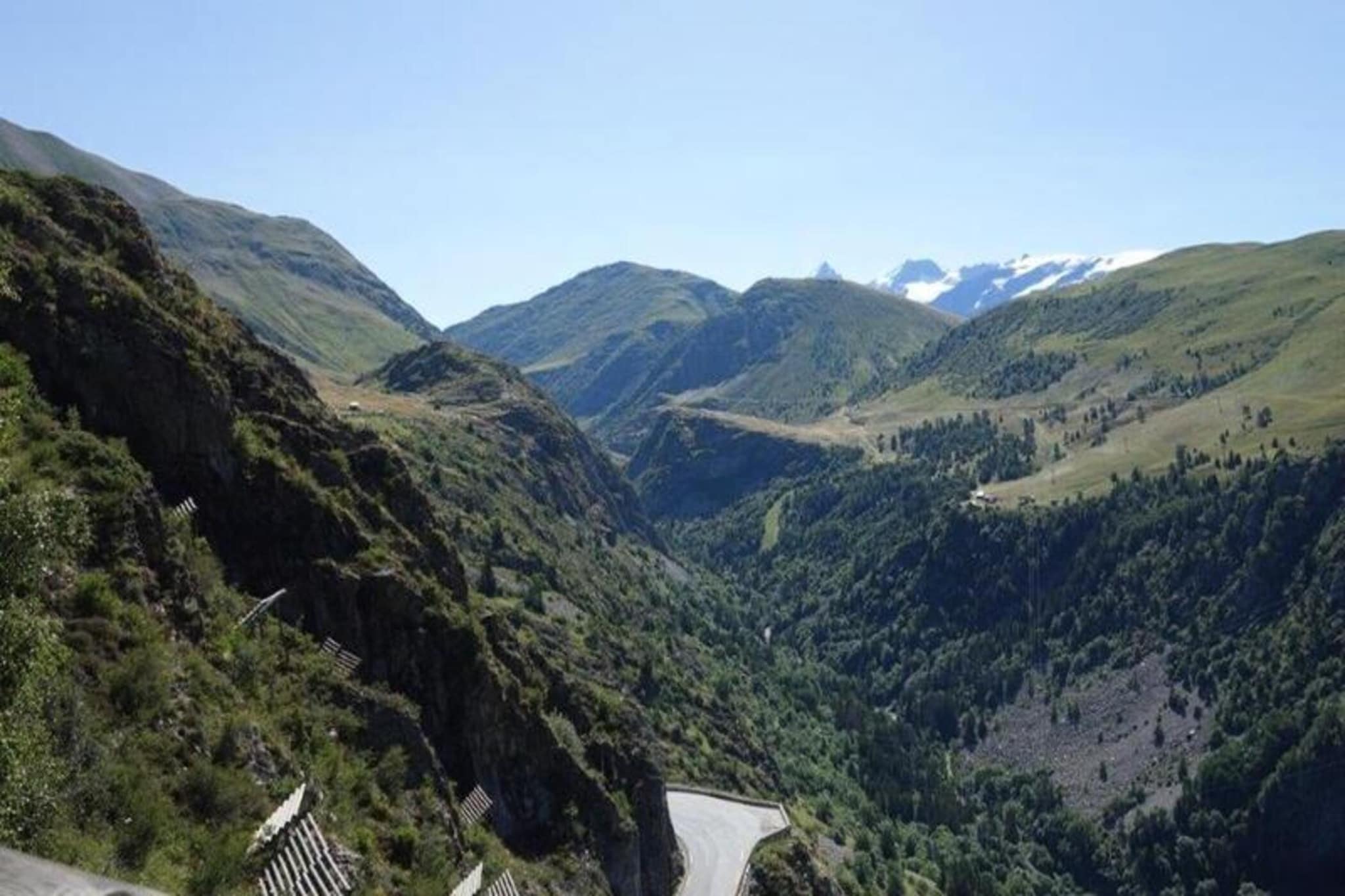 Résidence Balcons D'huez-Uitzicht zomer