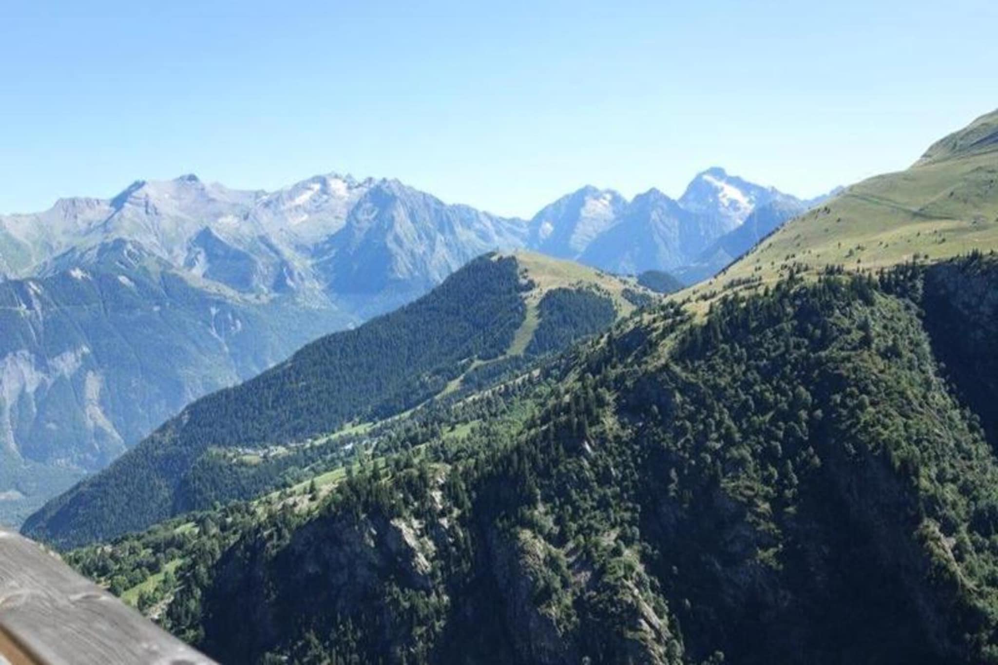 Résidence Balcons D'huez-Uitzicht zomer