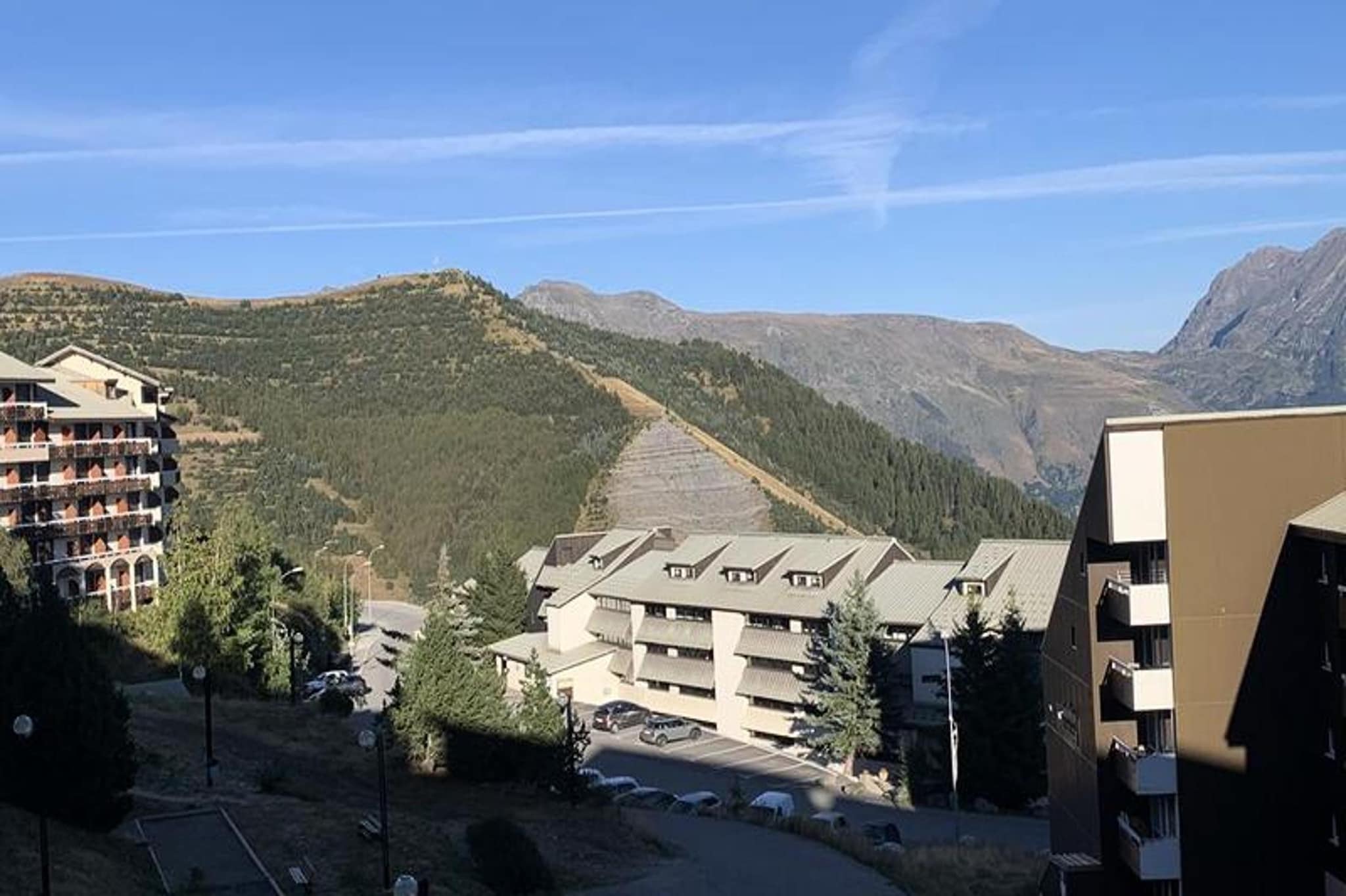 Résidence Balcons D'huez-Uitzicht zomer