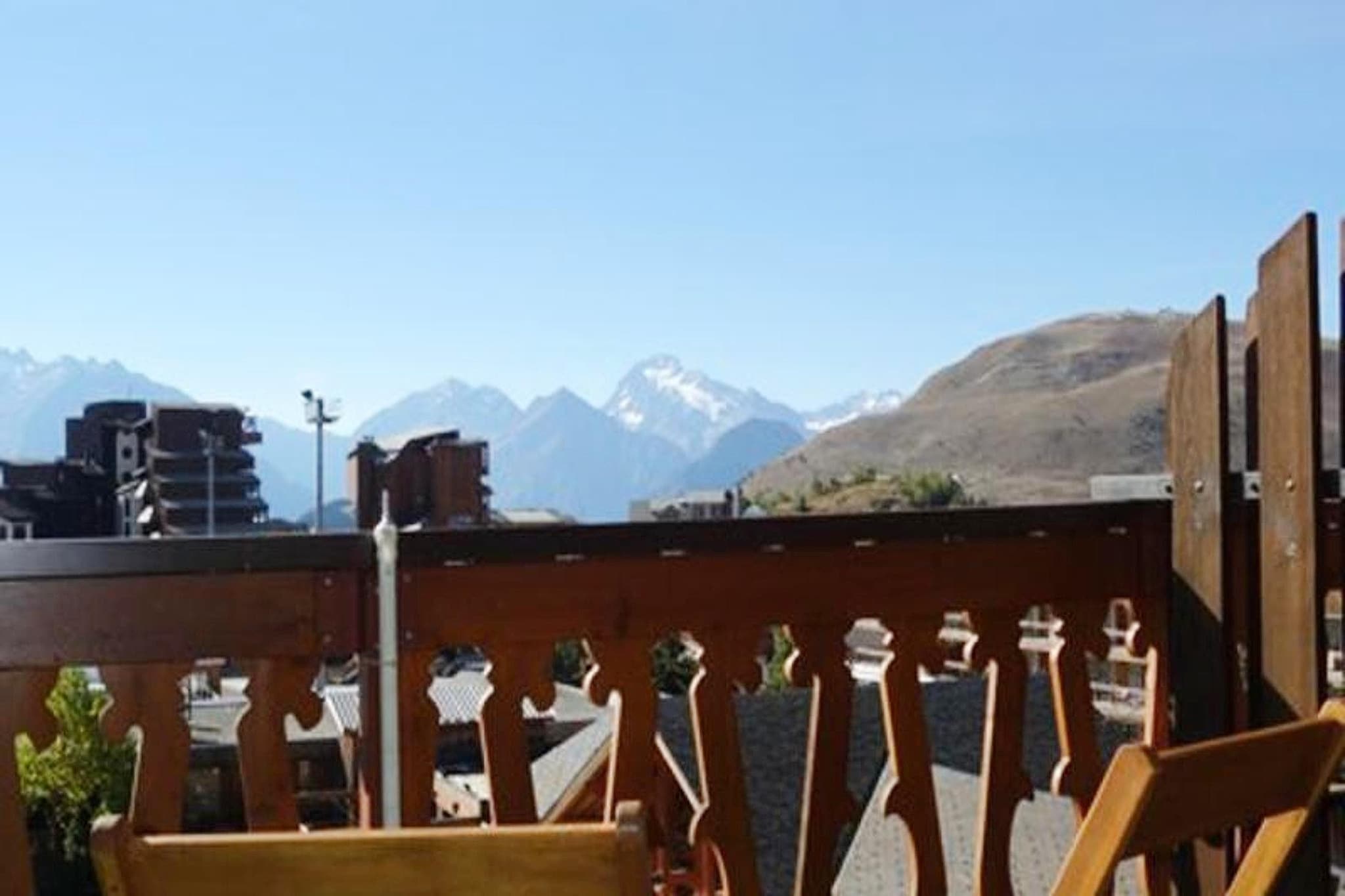 Résidence Menandiere-View in summer