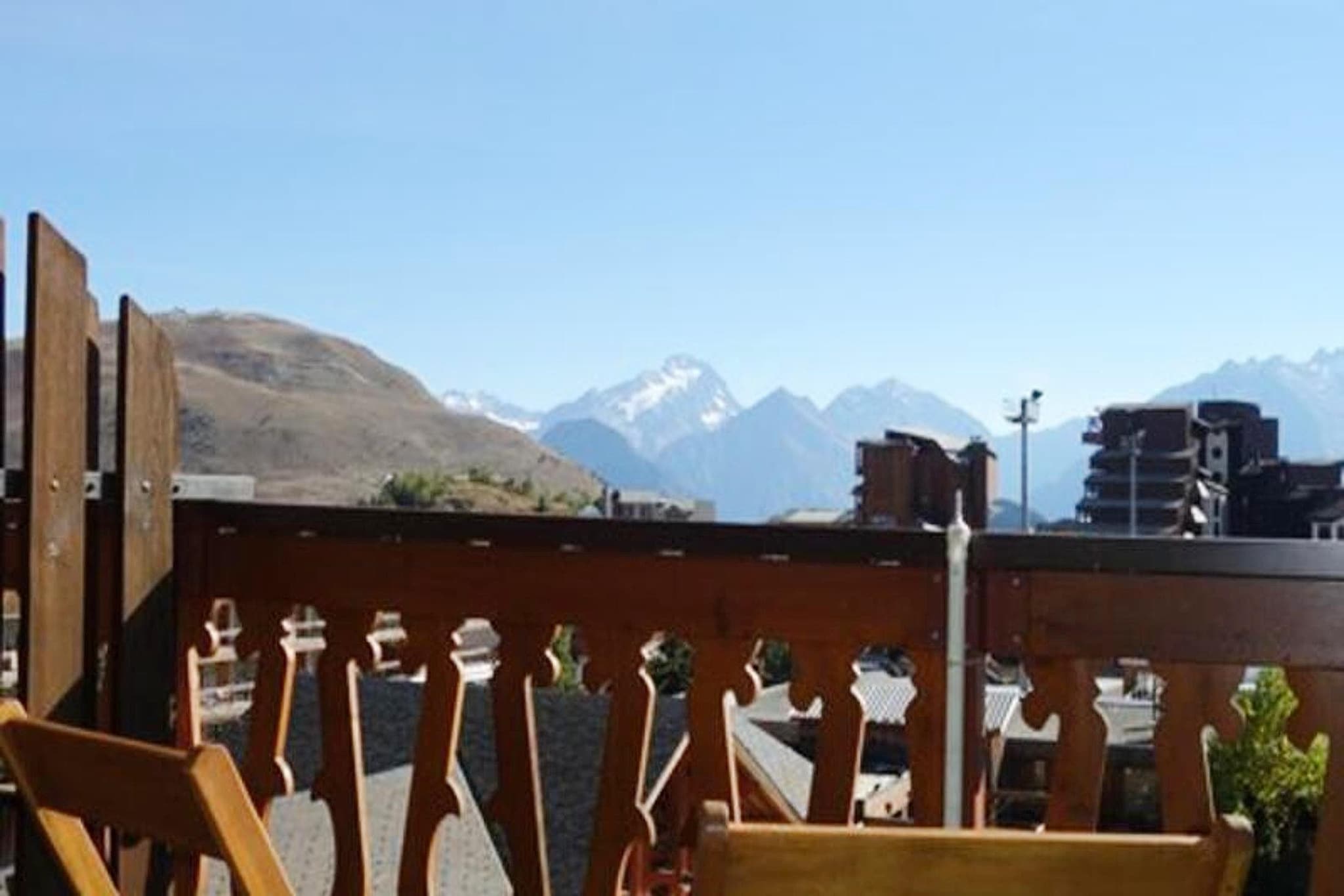 Résidence Menandiere-View in summer