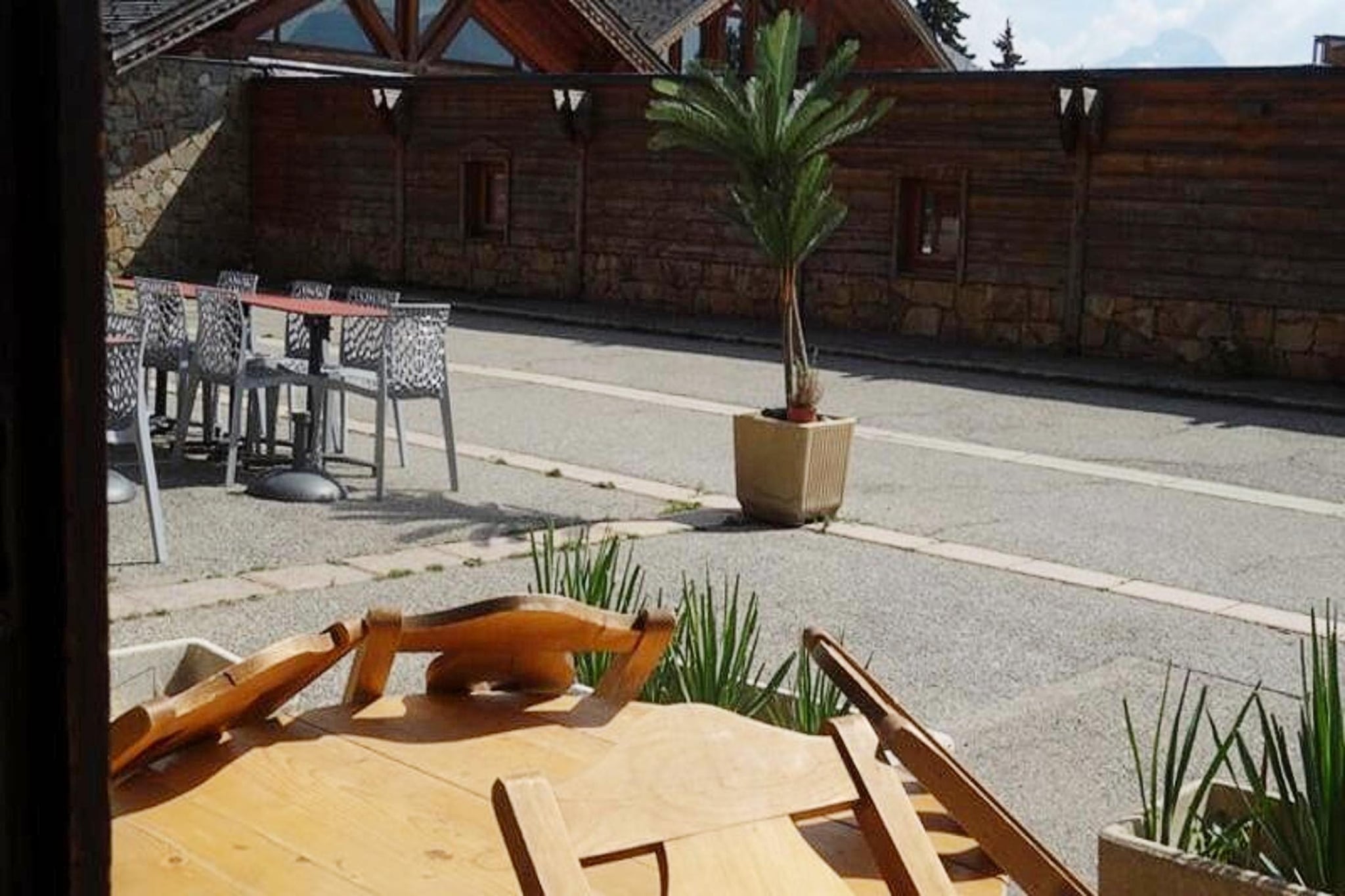 Résidence Menandiere-View in summer