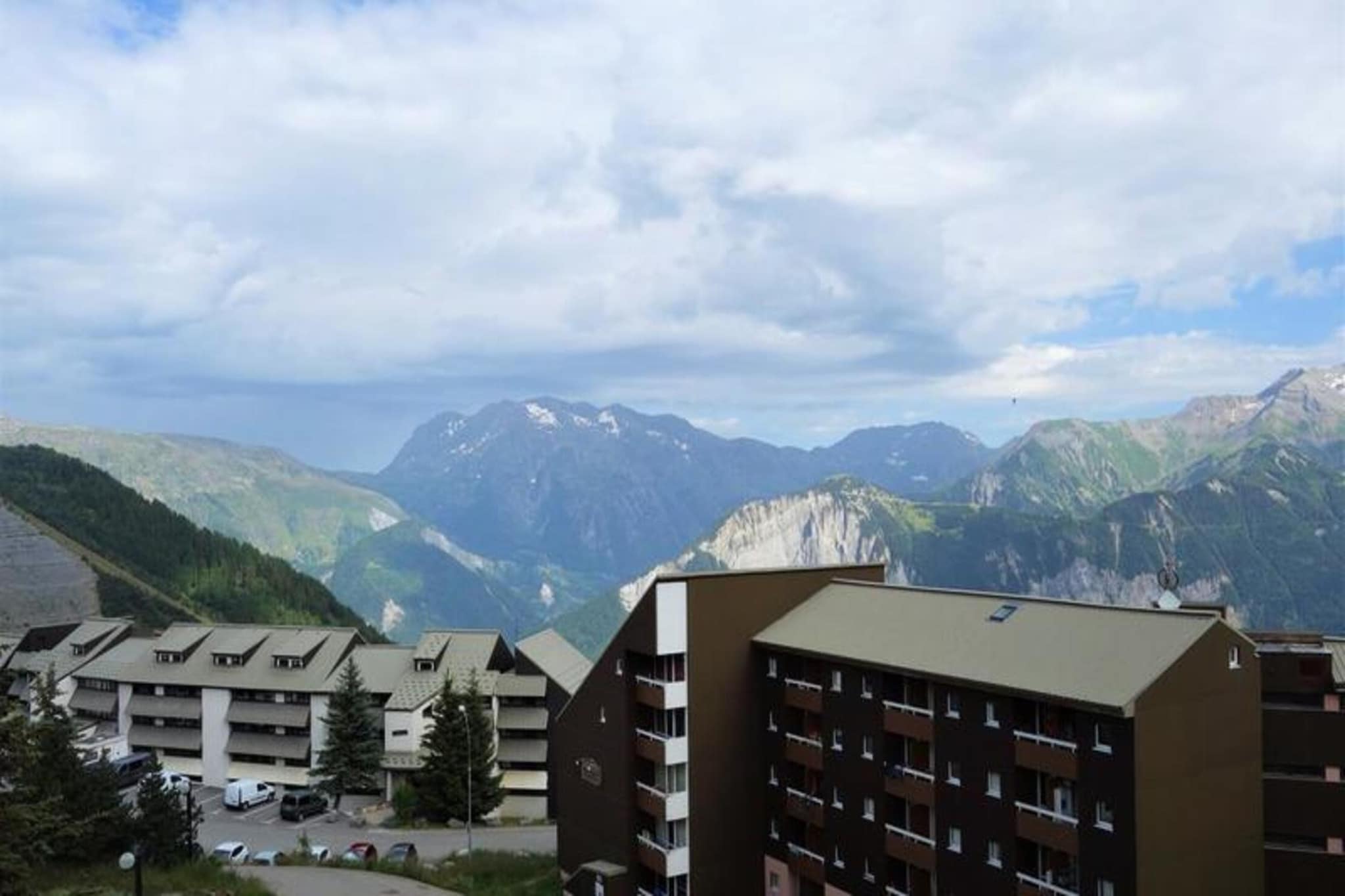 Résidence Soleil D'huez-Buitenkant zomer