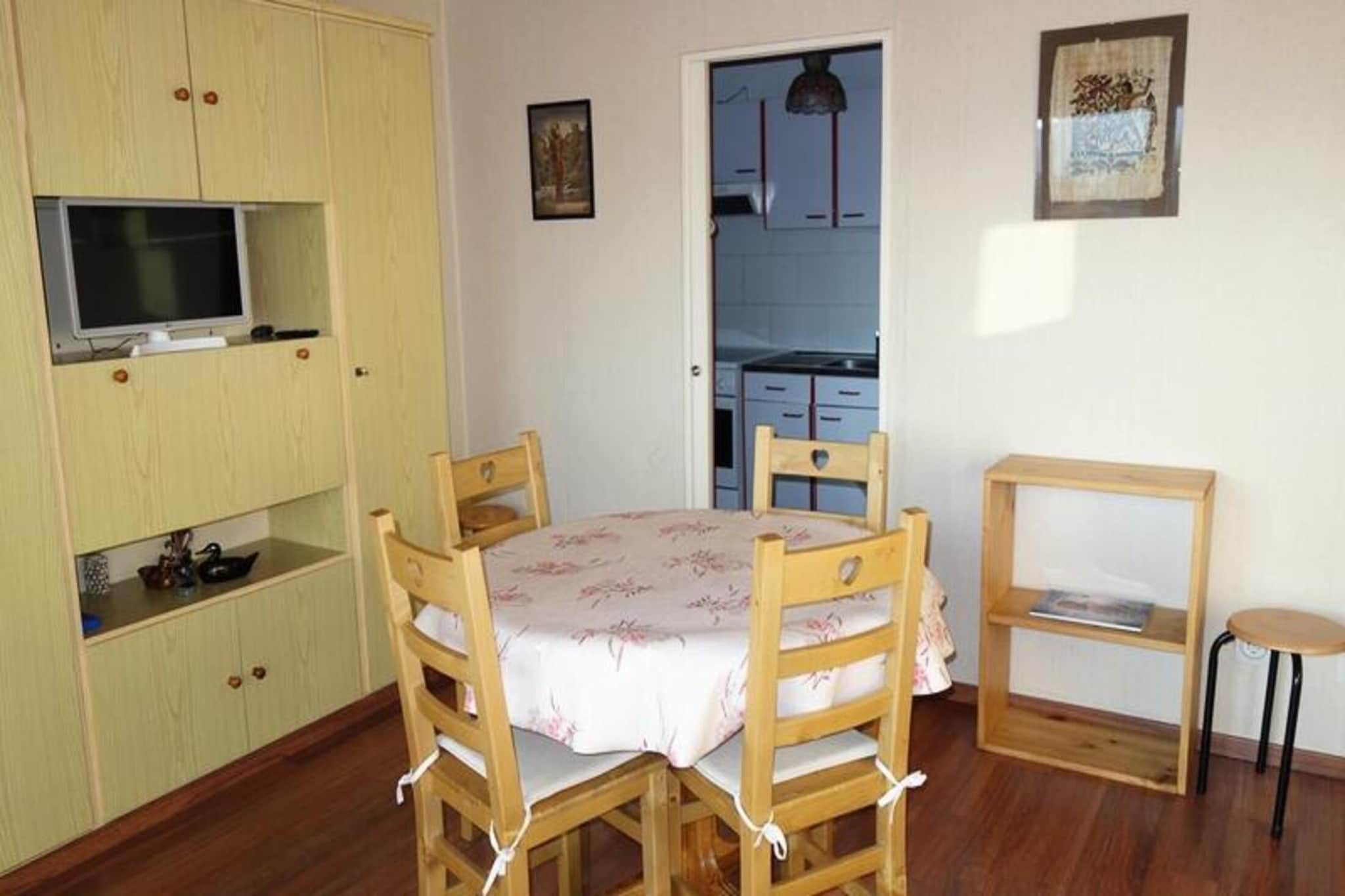 Résidence Choucas-Eetkamer