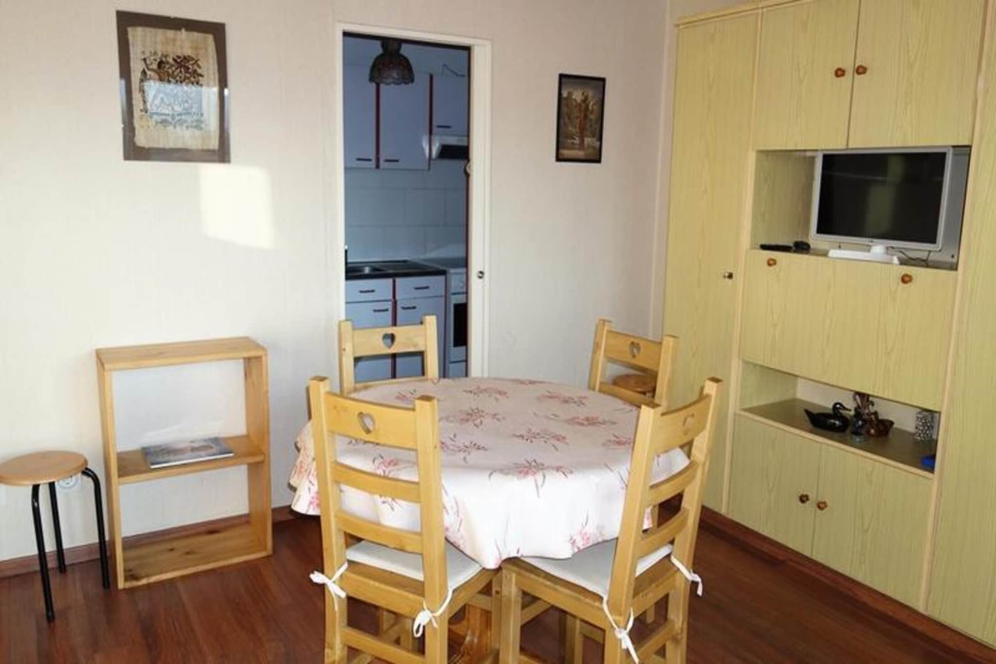 Résidence Choucas-Eetkamer