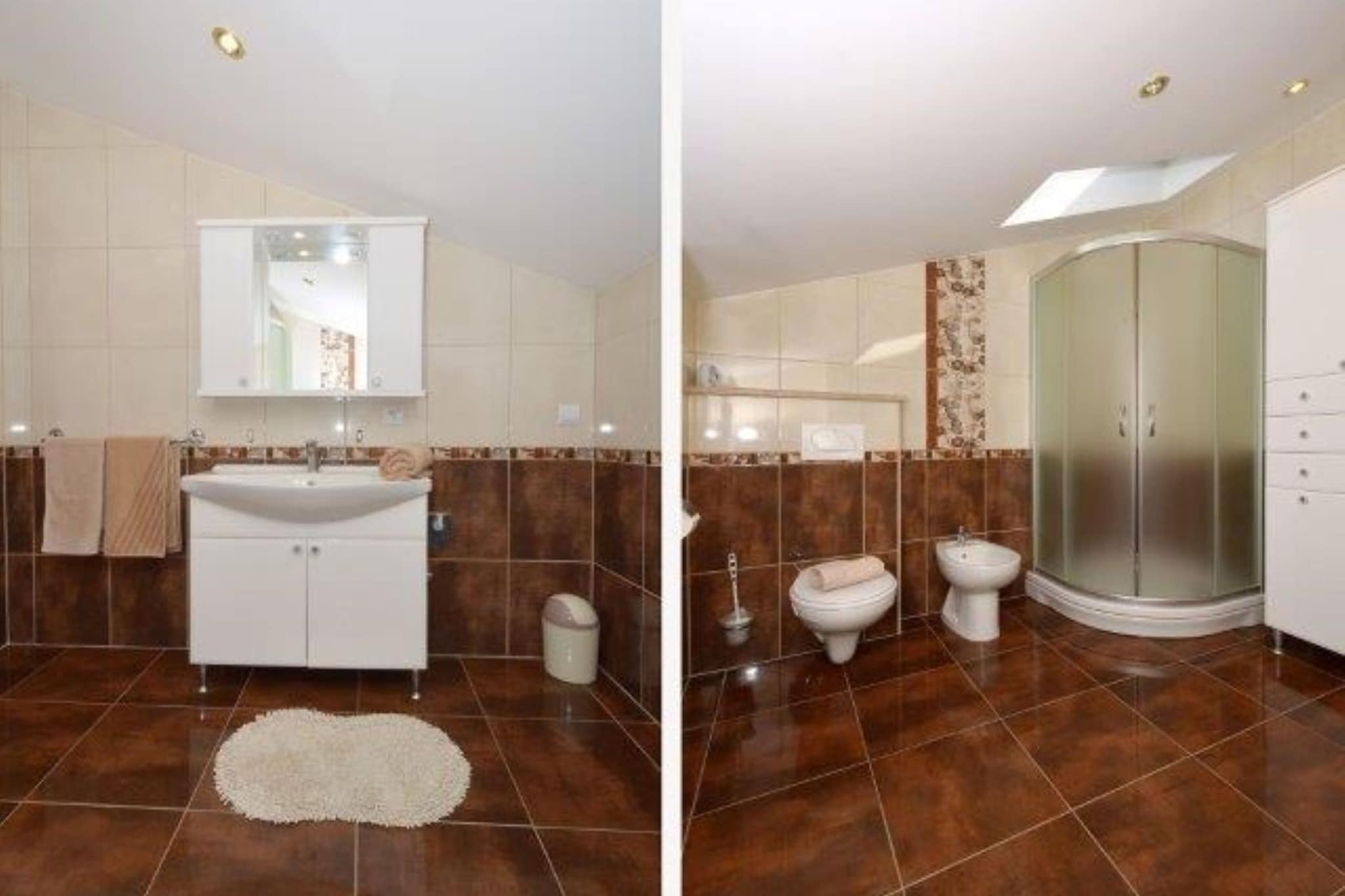 Bright Kaštela Apartment with Balcony and Private Parking - Two Bedroom Apartment-Salle de bain