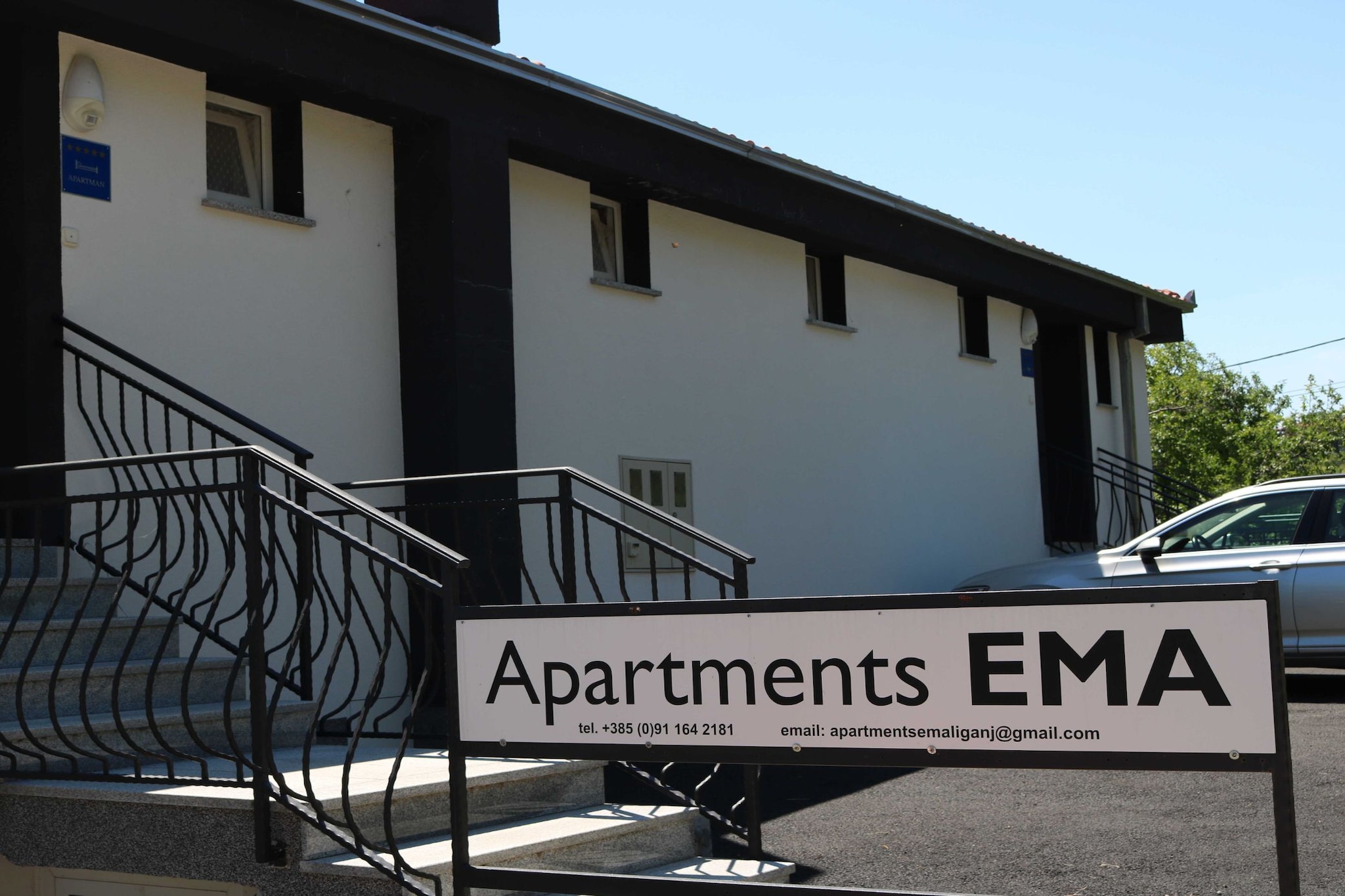 Luxury Lovran Apartments with Swimming Pool - Classic One Bedroom Apartment-Outdoor