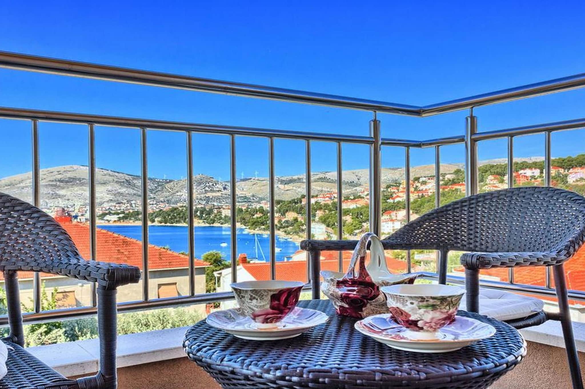 Luxury Apartment Okrug Gornji with Sea View and Pool - Three Bedroom Apartment with Sea View and Pool-Terrace balcony