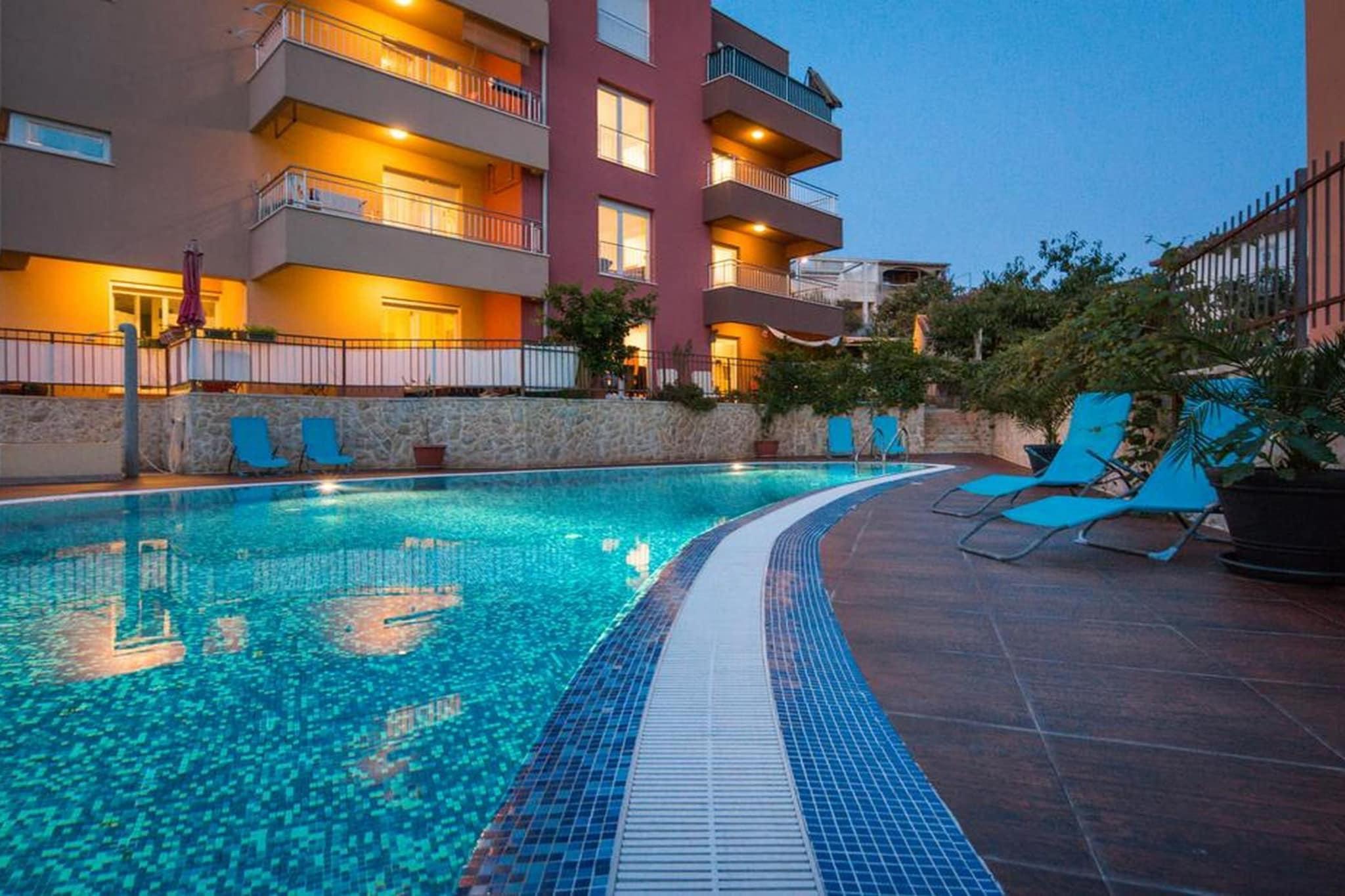 Luxury Apartment Okrug Gornji with Sea View and Pool - Three Bedroom Apartment with Sea View and Pool-Pool