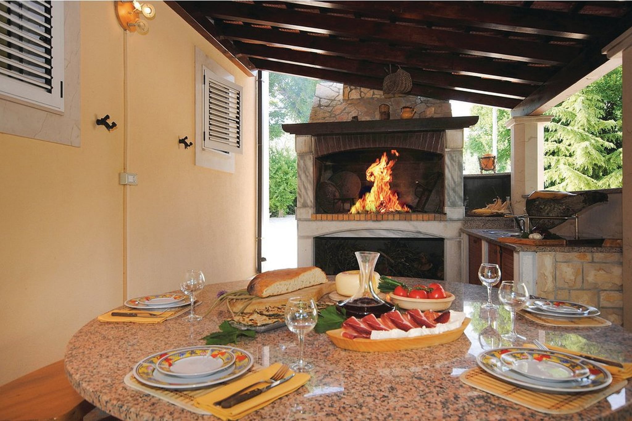 Picturesque Escape Holiday Home with Pool and Sauna - Four Bedroom Holiday Home with Sauna and Pool-Facilities