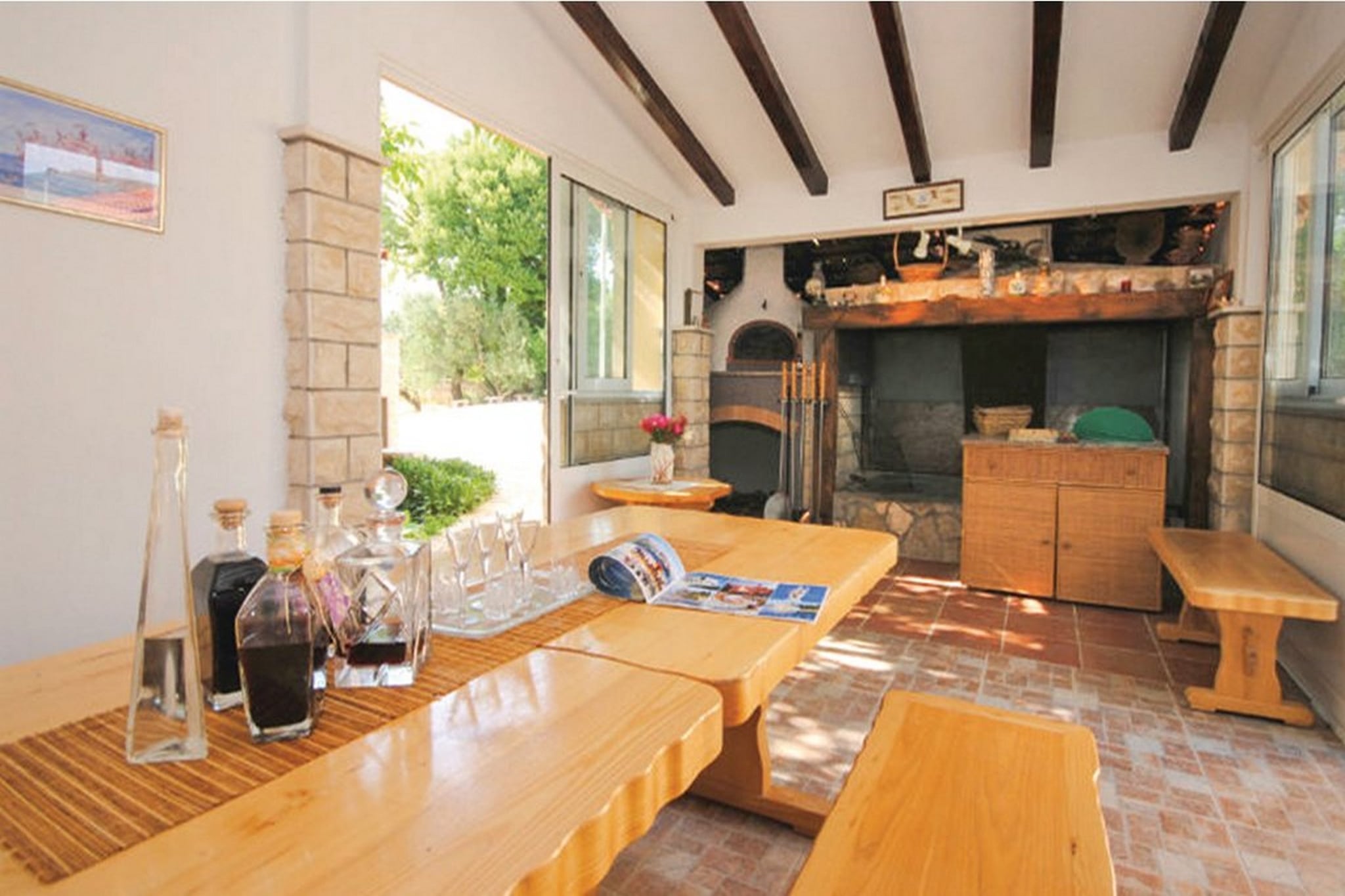 Picturesque Escape Holiday Home with Pool and Sauna - Four Bedroom Holiday Home with Sauna and Pool-Facilities