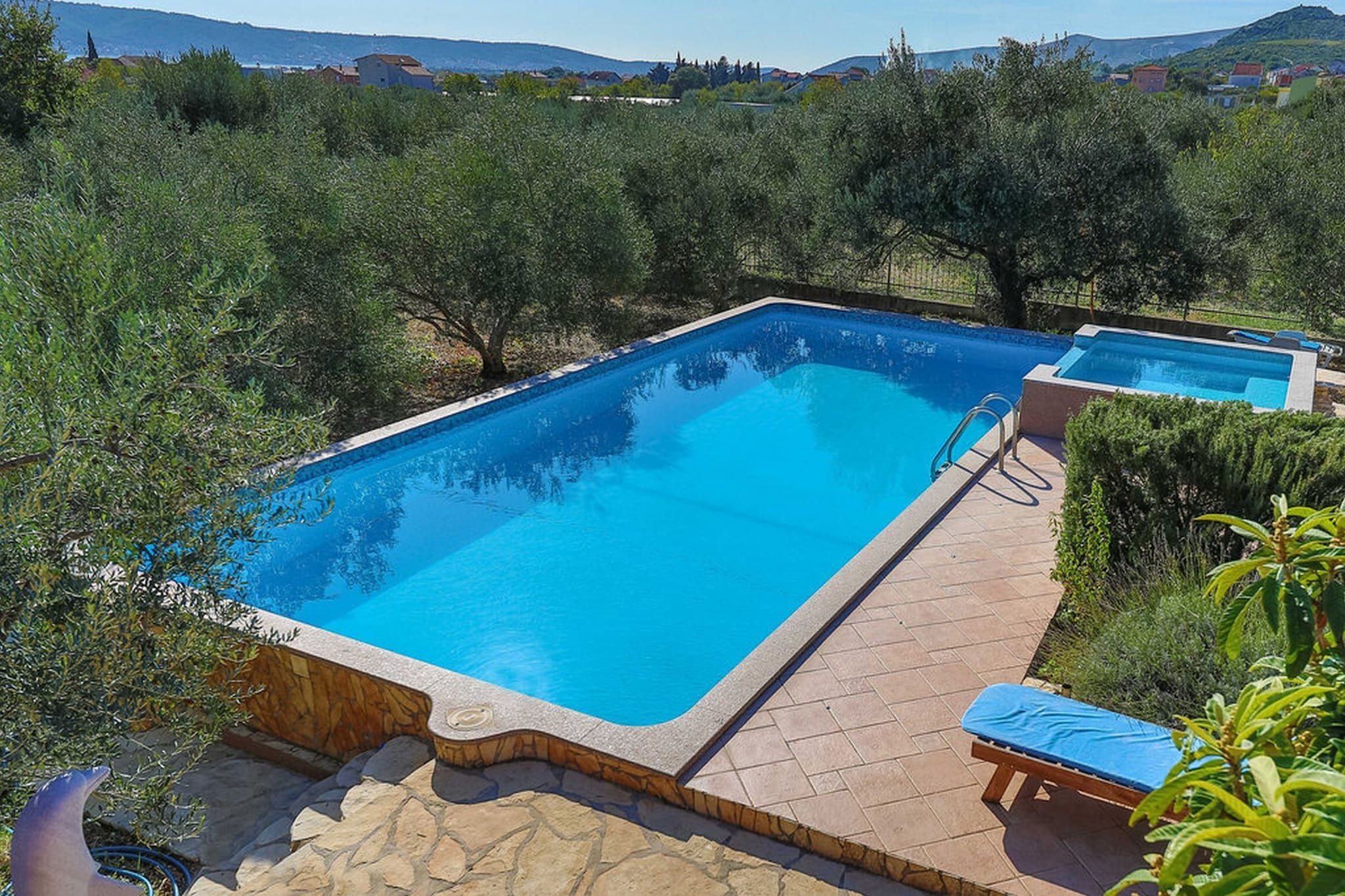 Picturesque Escape Holiday Home with Pool and Sauna - Four Bedroom Holiday Home with Sauna and Pool-Pool