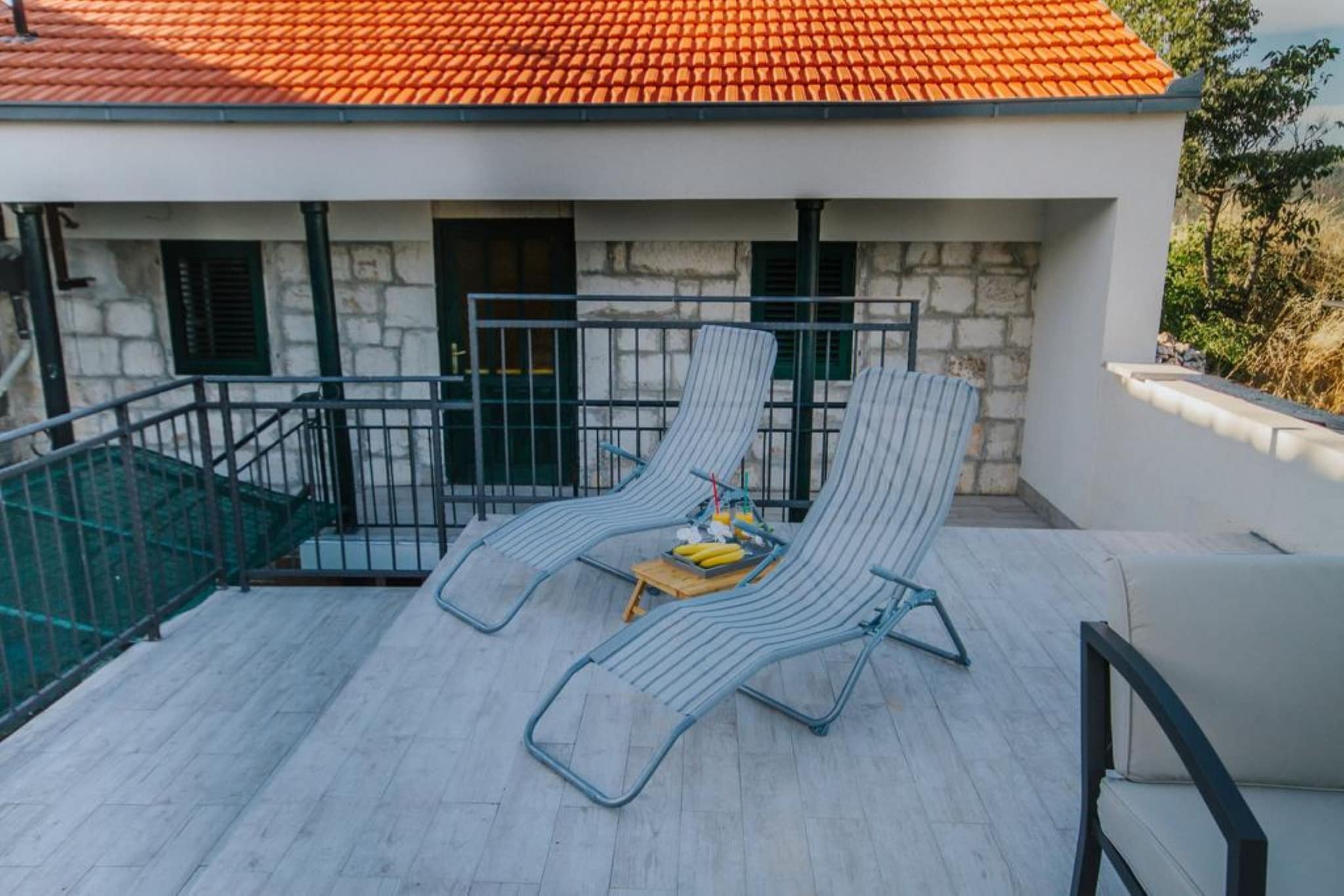 Tranquil Getaway Villa Prapatnica with Pool and Garden - Three  Bedroom Villa with Pool-Terrace