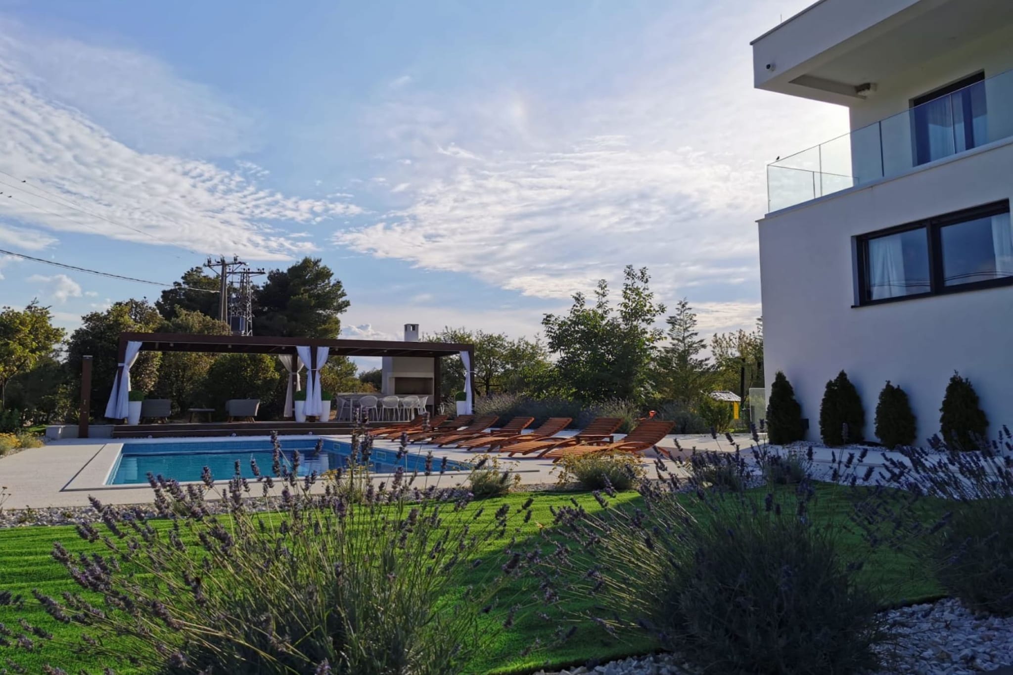 Four Bedroom Villa-Outdoor