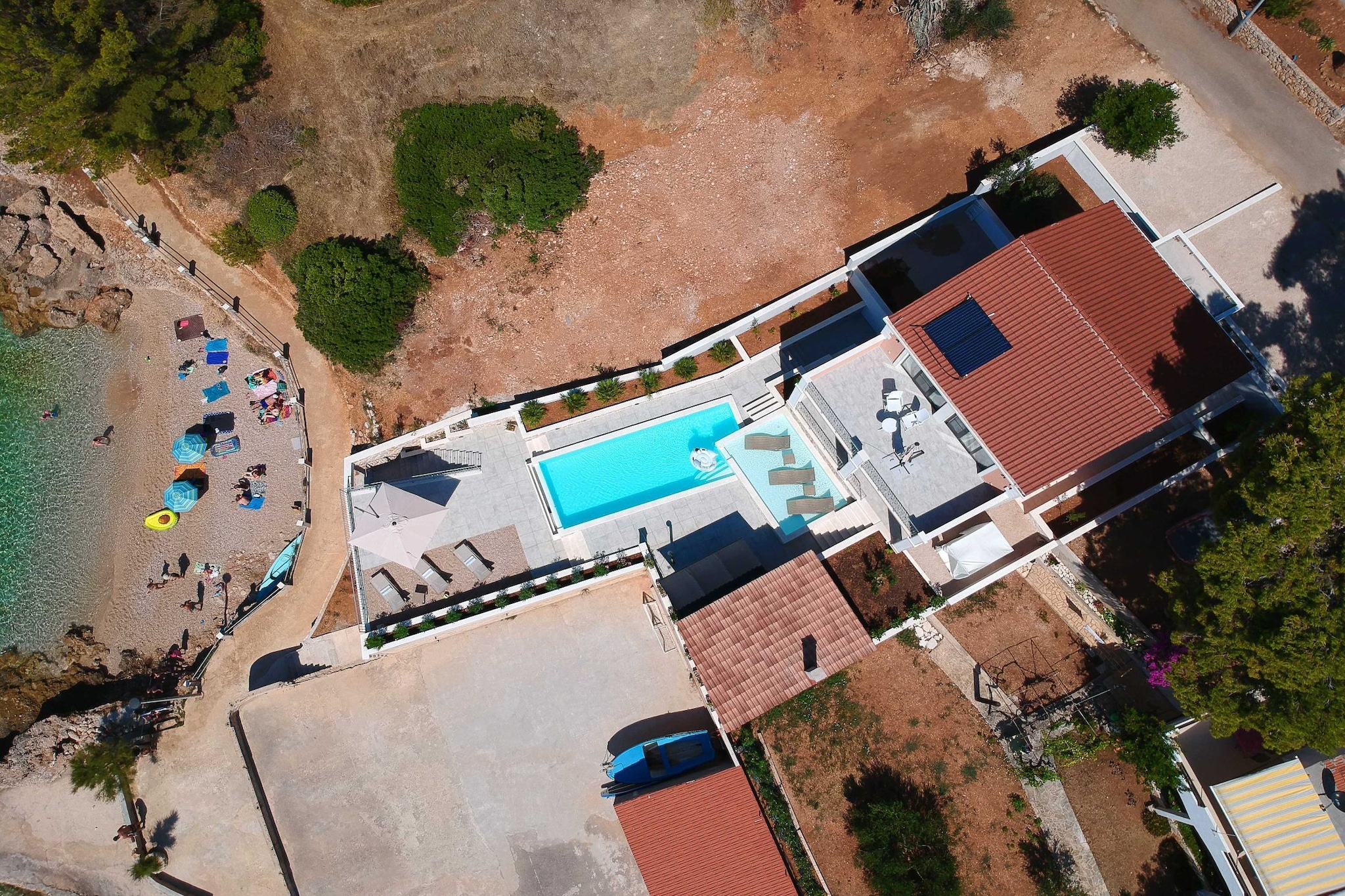 Sunlit Shores Beach Villa with Pool, Gym and Sauna - Three Bedroom Villa with Pool