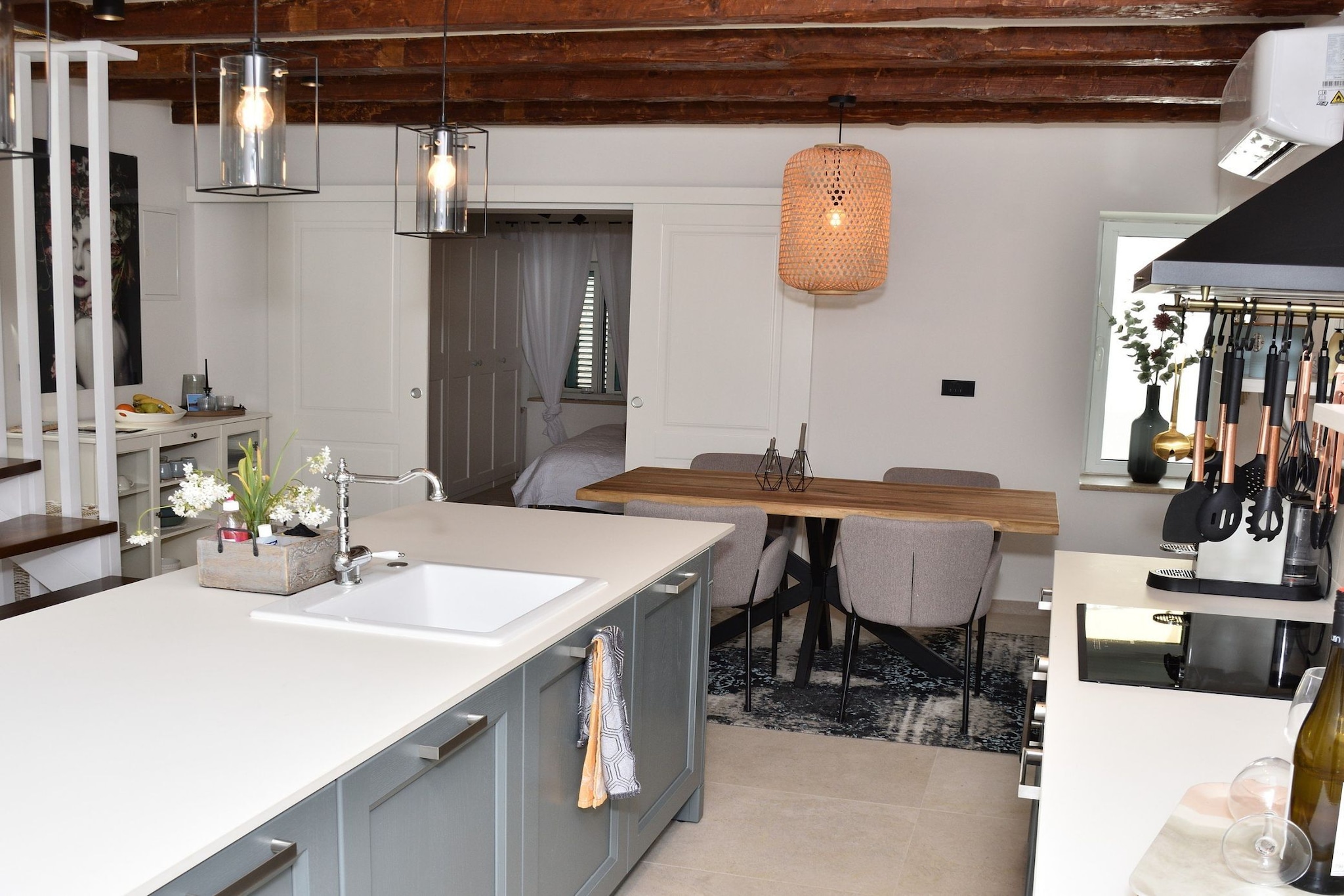 Old Town Rovinj Hidden Residence with Terrace - One Bedroom Apartment with Terrace-Küche