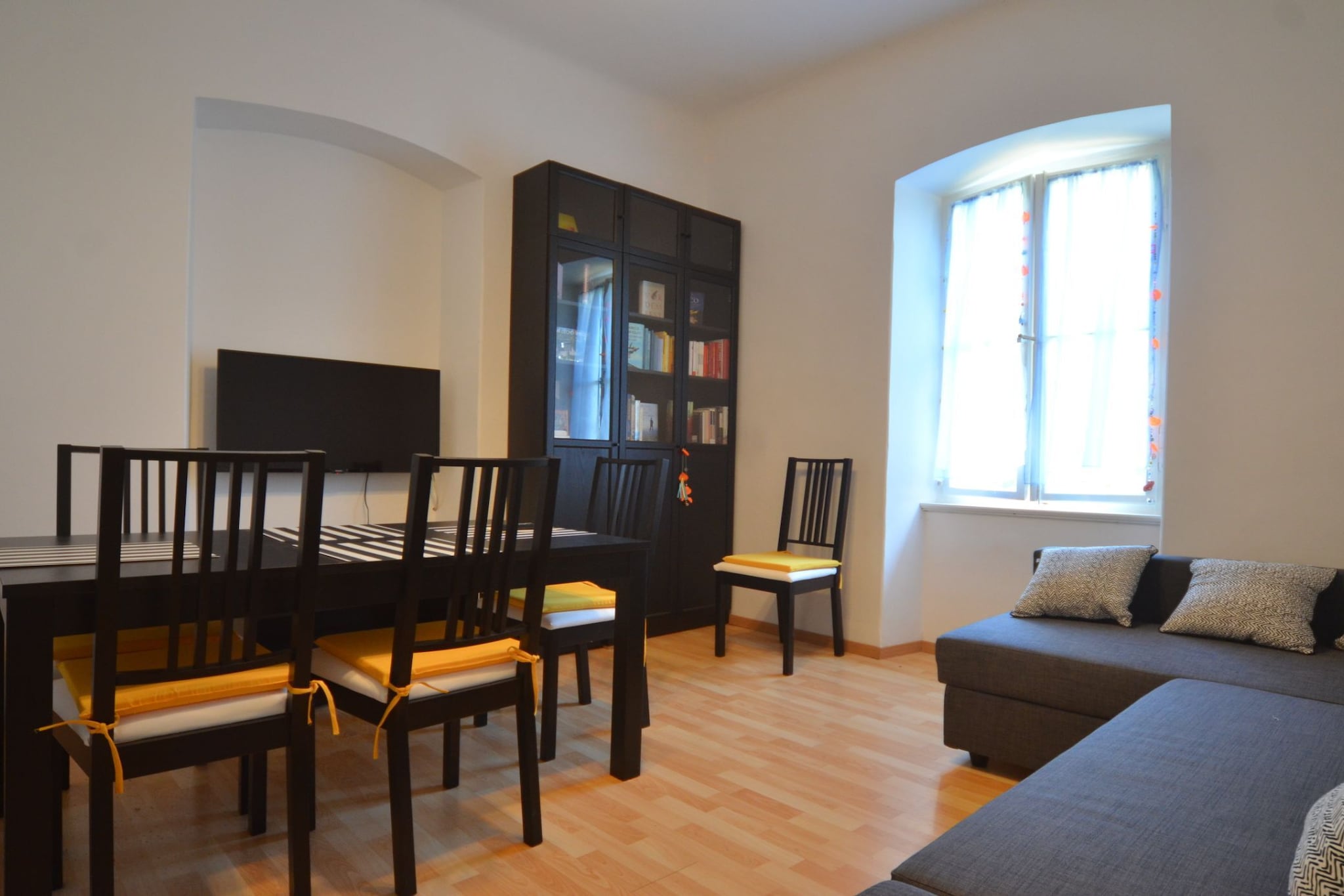 Charming Rovinj Haven - One Bedroom Apartment-Living room