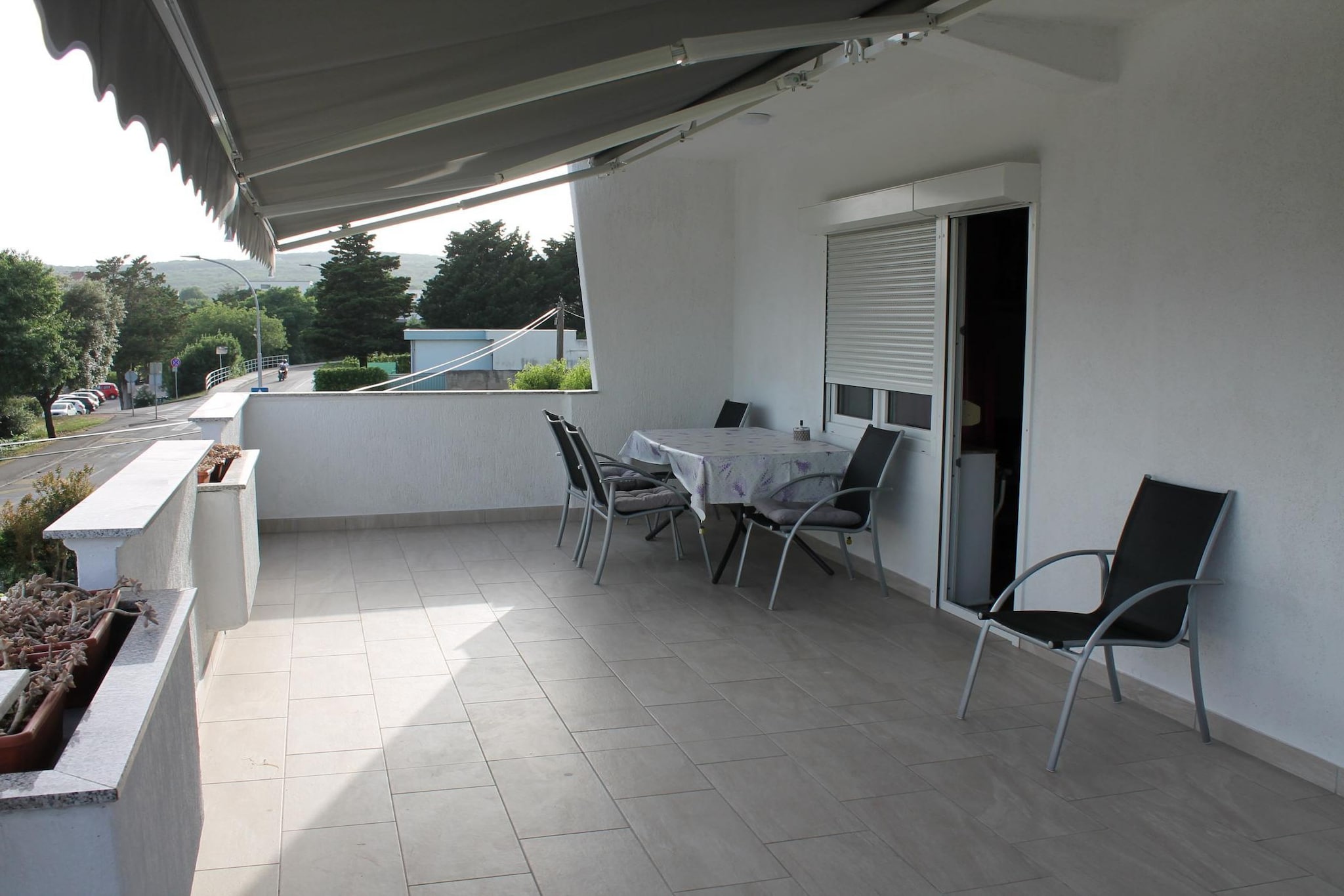 Serene Sea View Krk Apartment with Balcony - Two Bedroom Apartment with Sea View and Balcony-Terrasbalkon